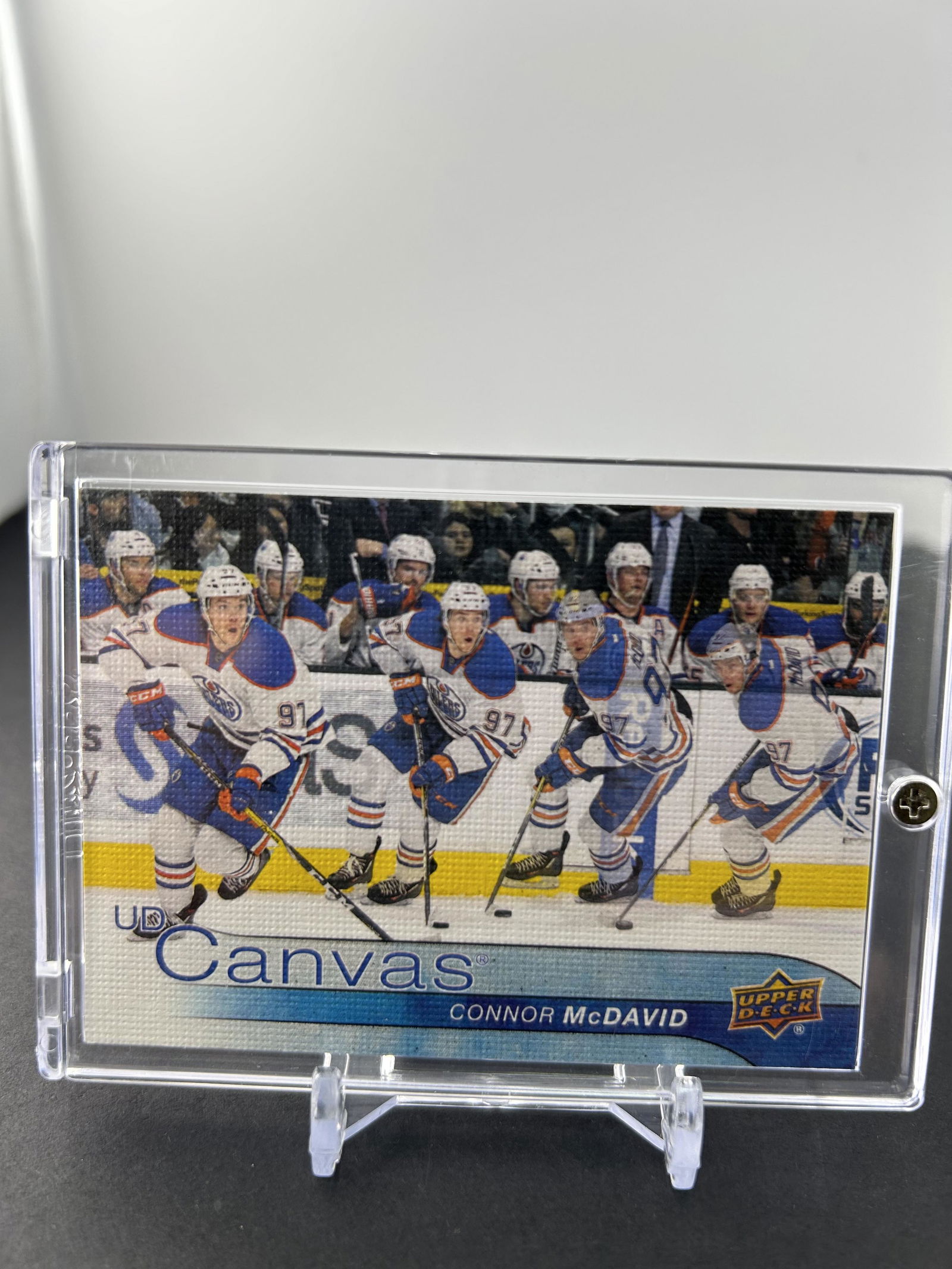 2016-17 UPPER DECK CANVAS No. C35 CONNOR MCDAVID (1 of 2)