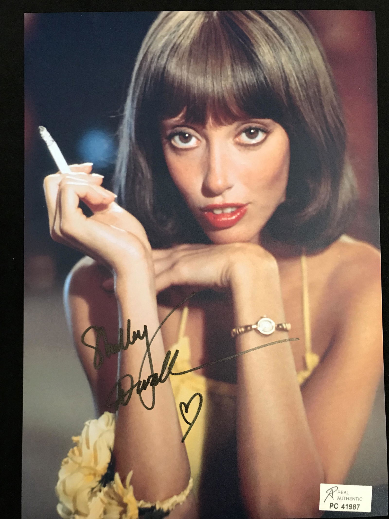SHELLY DUVALL SIGNED 8 X 10 (RA COA): SHELLY DUVALL SIGNED 8 X 10 (RA COA)