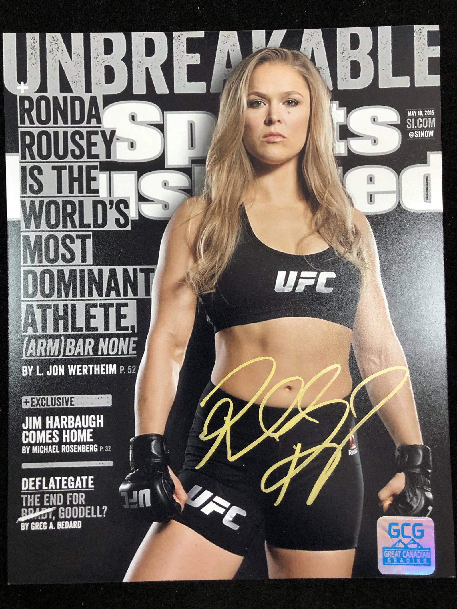 RONDA ROUSEY SIGNED 8 X 10 (GCG COA): RONDA ROUSEY SIGNED 8 X 10 (GCG COA)