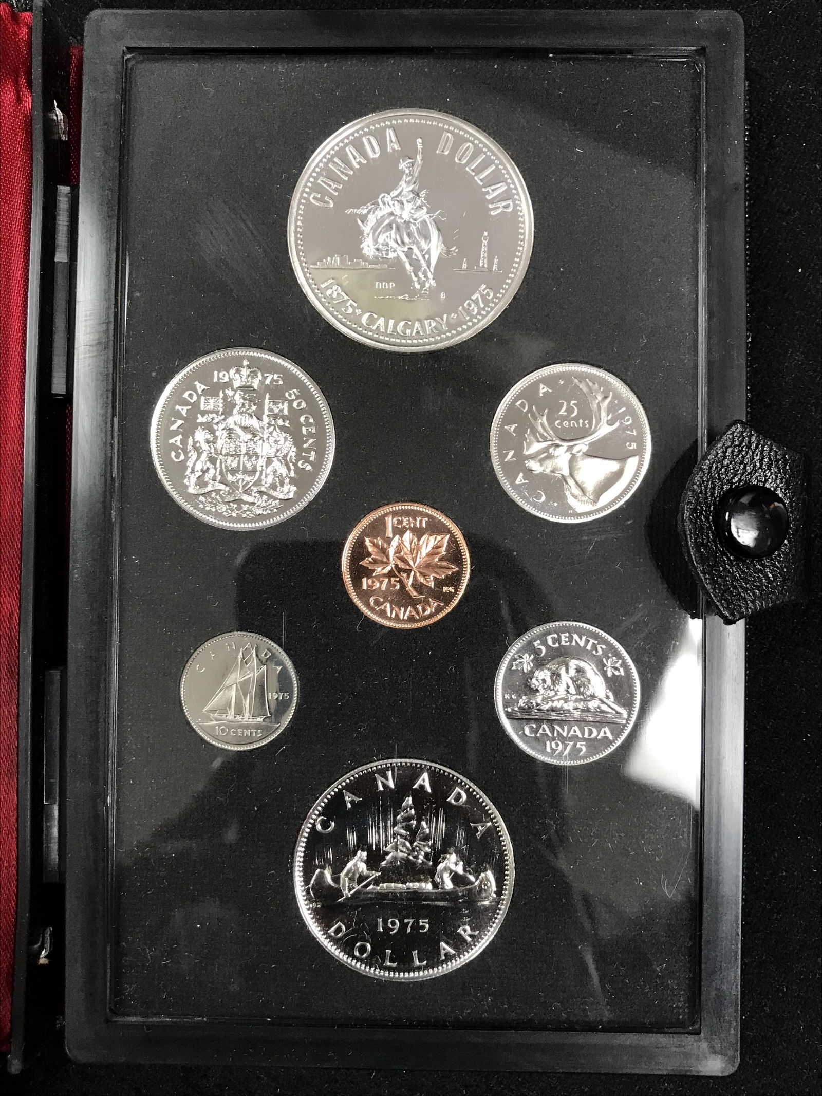 1975 SILVER PROOF CANADIAN DOUBLE DOLLAR COIN SET (1 of 2)