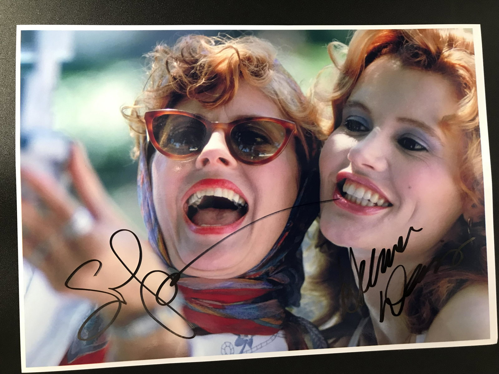 SUSAN SARANDON SIGNED 8 X 10 (RA COA): SUSAN SARANDON SIGNED 8 X 10 (RA COA)