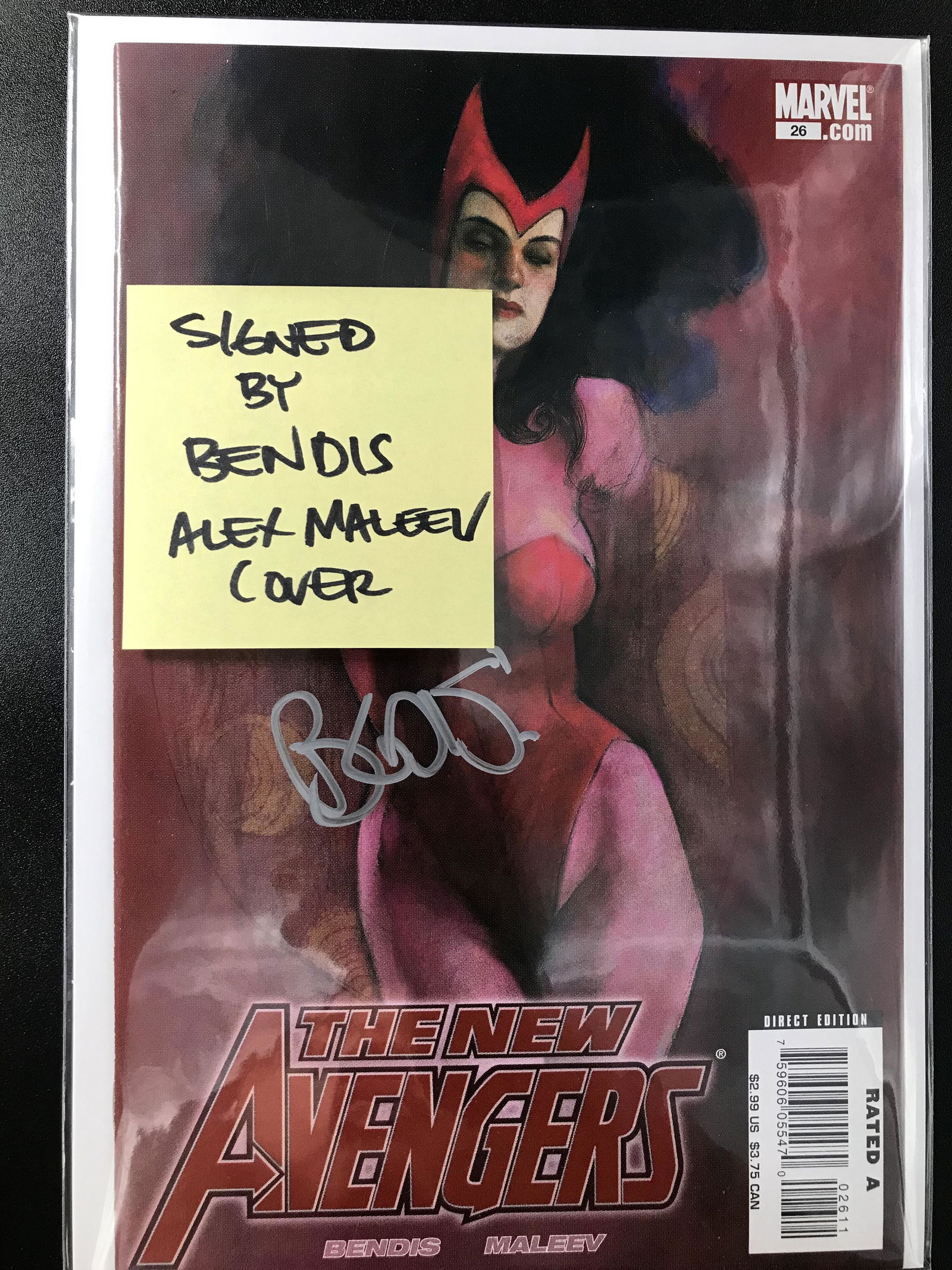 MARVEL COMICS THE NEW AVENGERS #28 SIGNED BY BENDIS (ALEX MALEEV COVER) (1 of 1)
