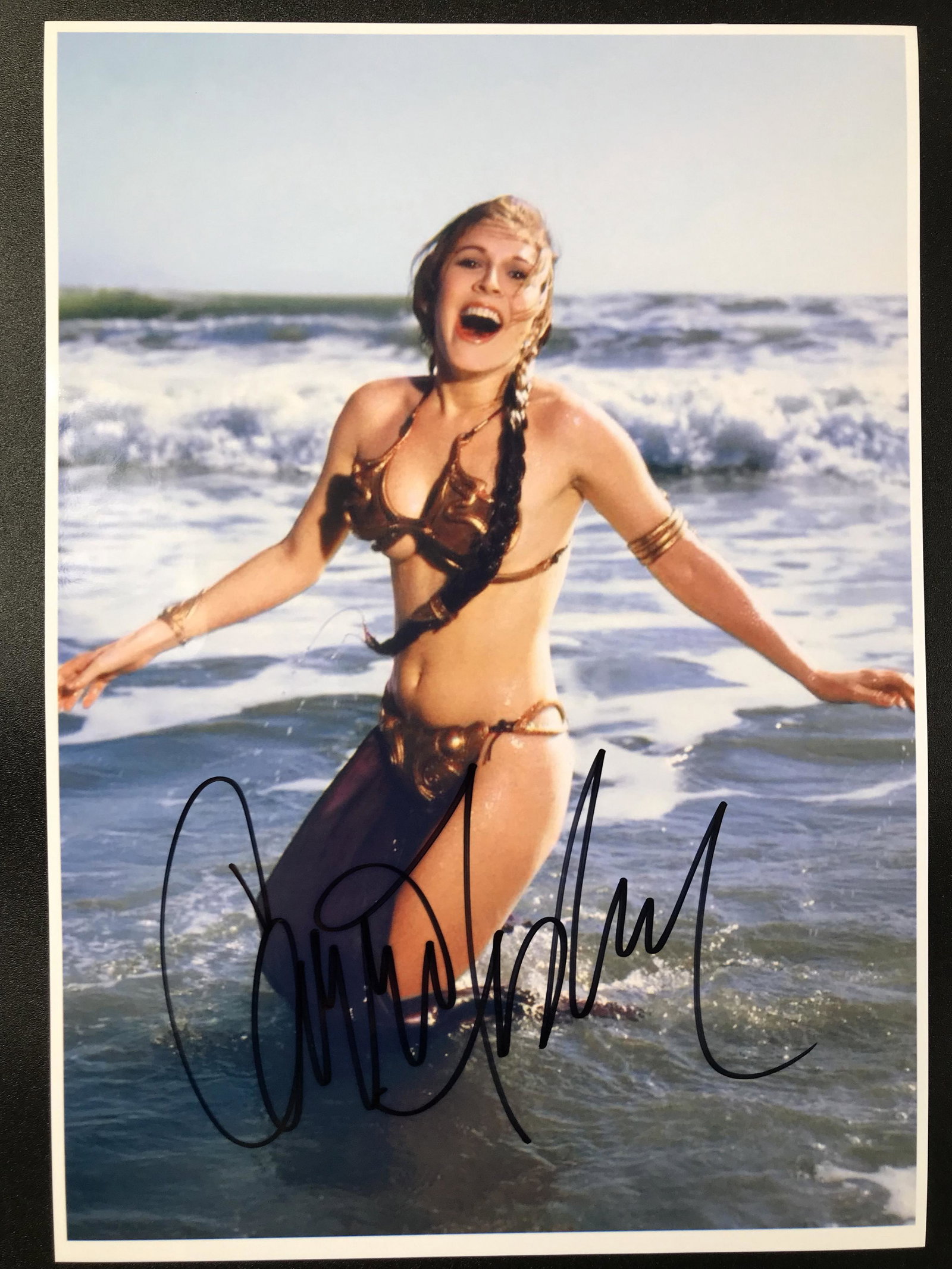 CARRIE FISHER SIGNED STAR WARS 8 X 1 (RA COA): CARRIE FISHER SIGNED STAR WARS 8 X 1 (RA COA)