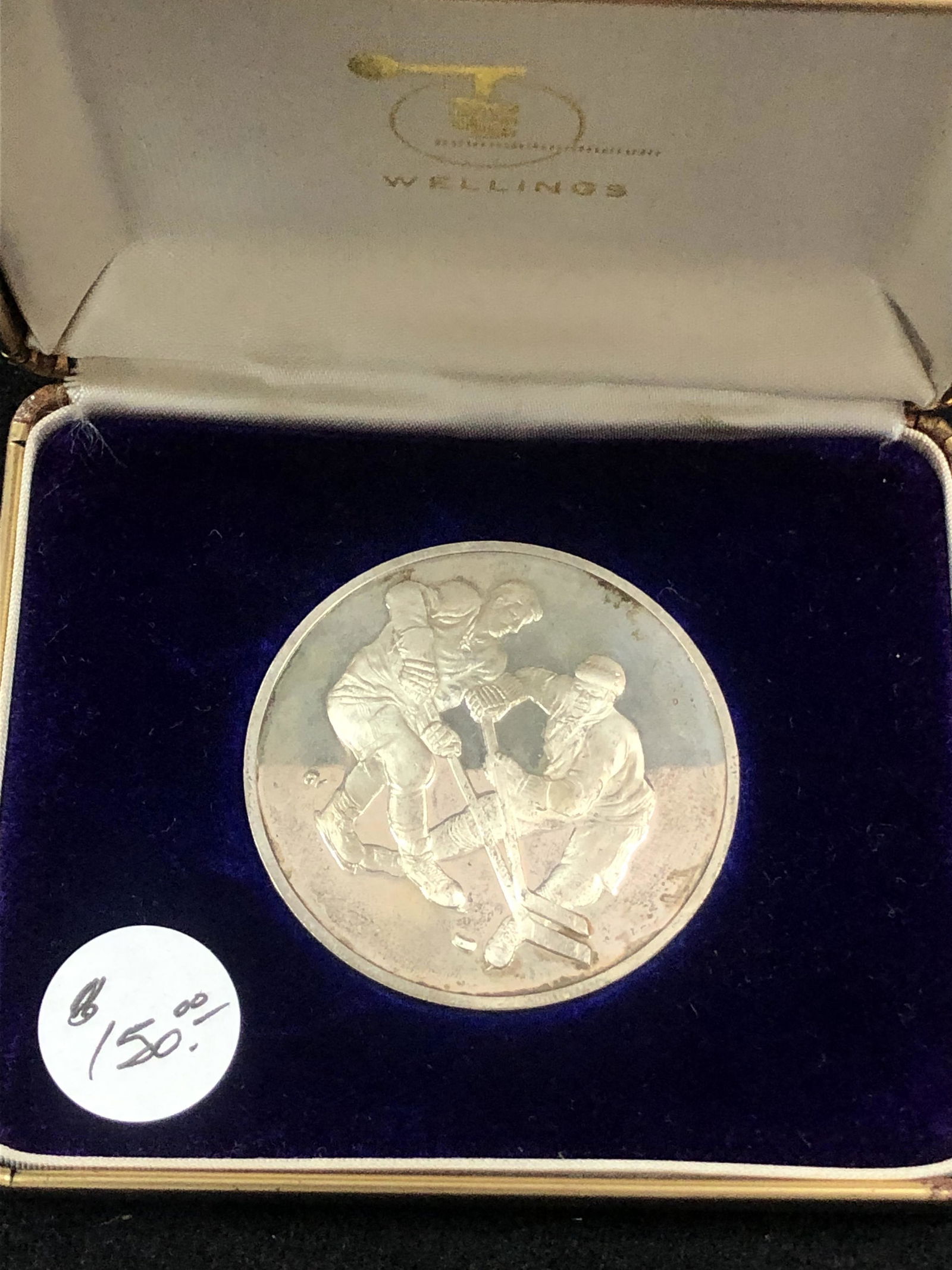 2 OZ. 999 SILVER 1972 SUMMIT SERIES ROUND (1 of 2)