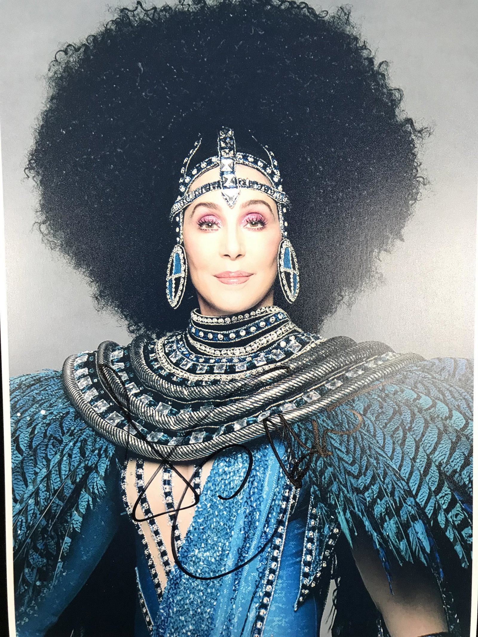 SHER SIGNED8 X 10 (RA COA): SHER SIGNED8 X 10 (RA COA)
