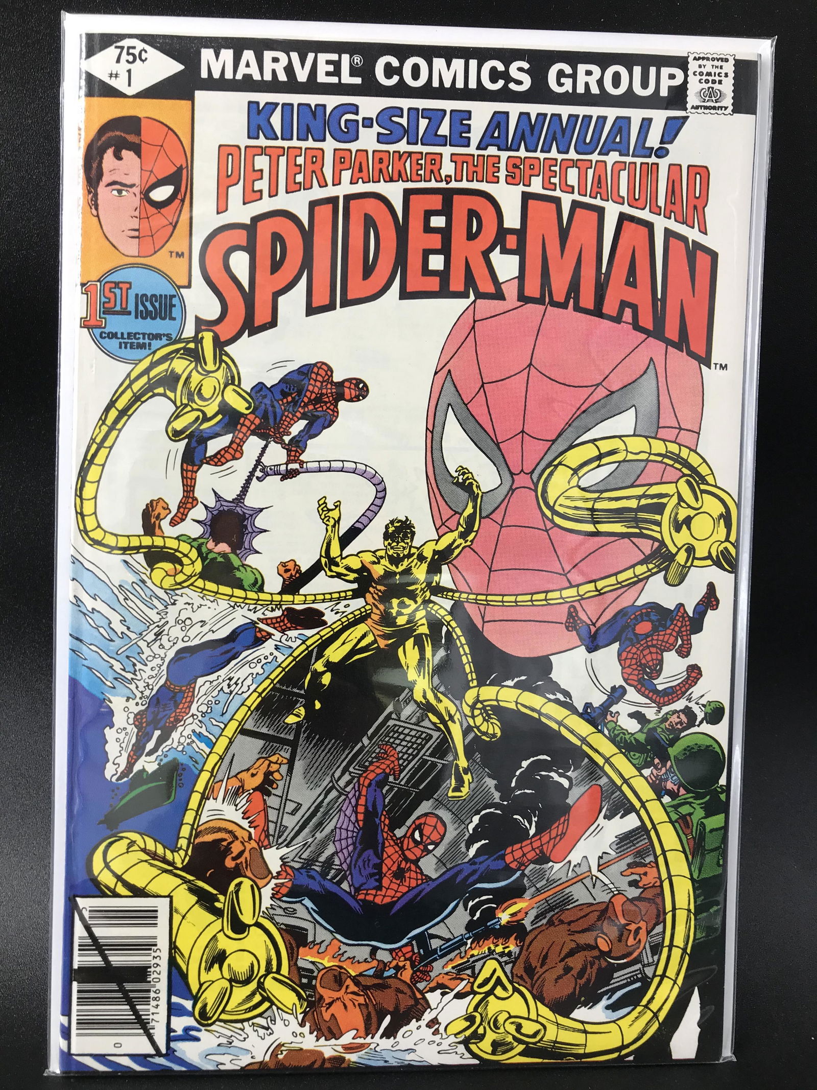 KING-SIZE  PETER PARKER THE SPECTACULAR SPIDER-MAN   #1  (MARVEL COMICS) (1 of 1)