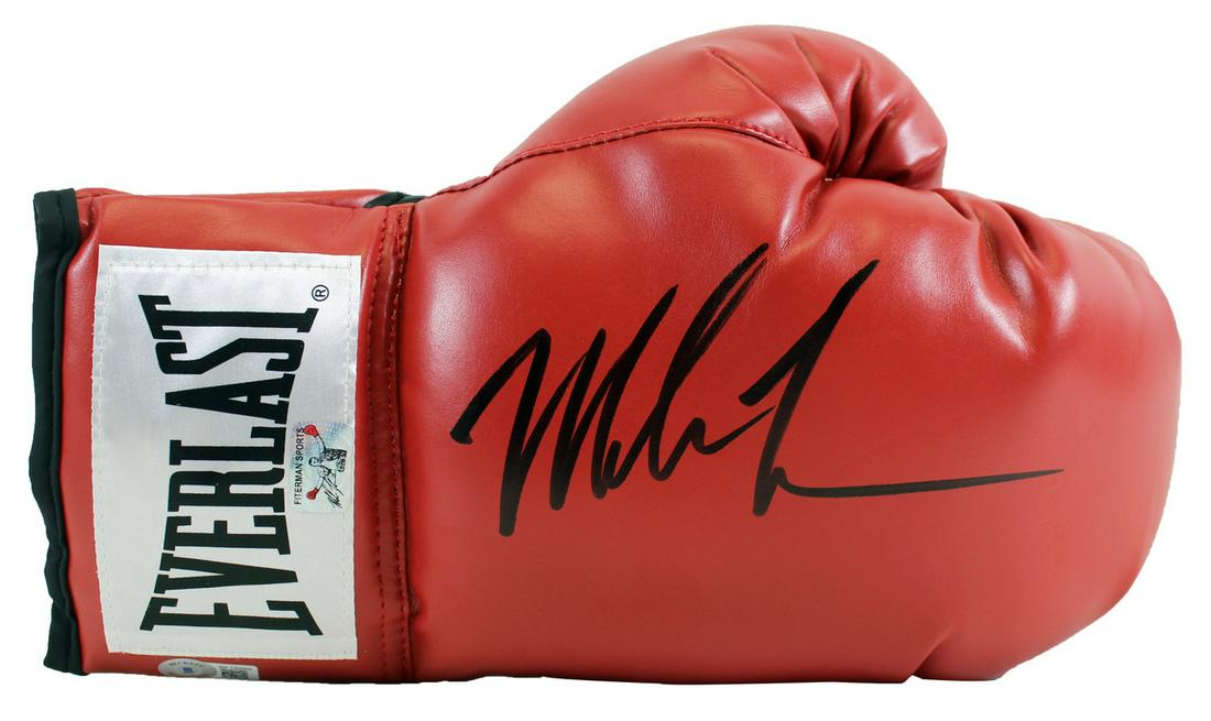 MIKE TYSON SIGNED EVERLAST BOXING GLOVE (FITTERMAN COA): MIKE TYSON SIGNED EVERLAST BOXING GLOVE (FITTERMAN COA)