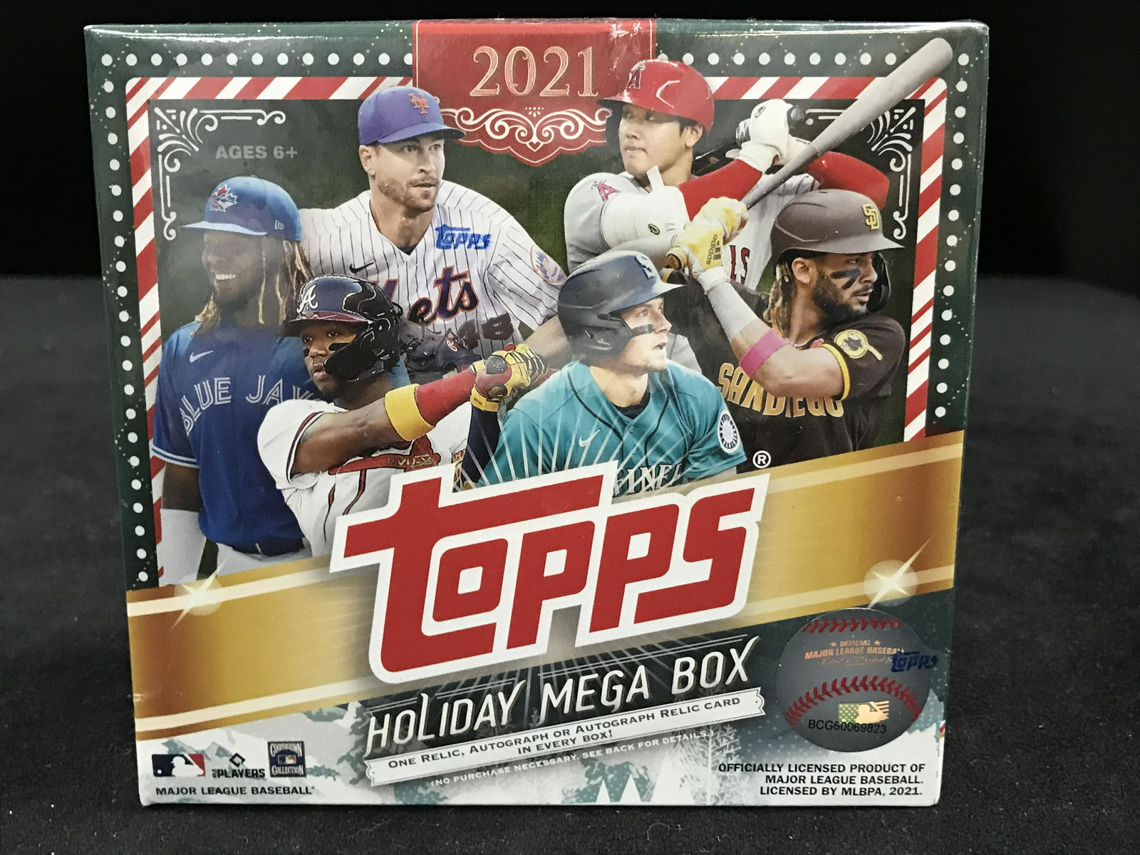 2021 TOPPS BASEBALL HOLIDAY MEGA BOX SEALED (1 of 1)
