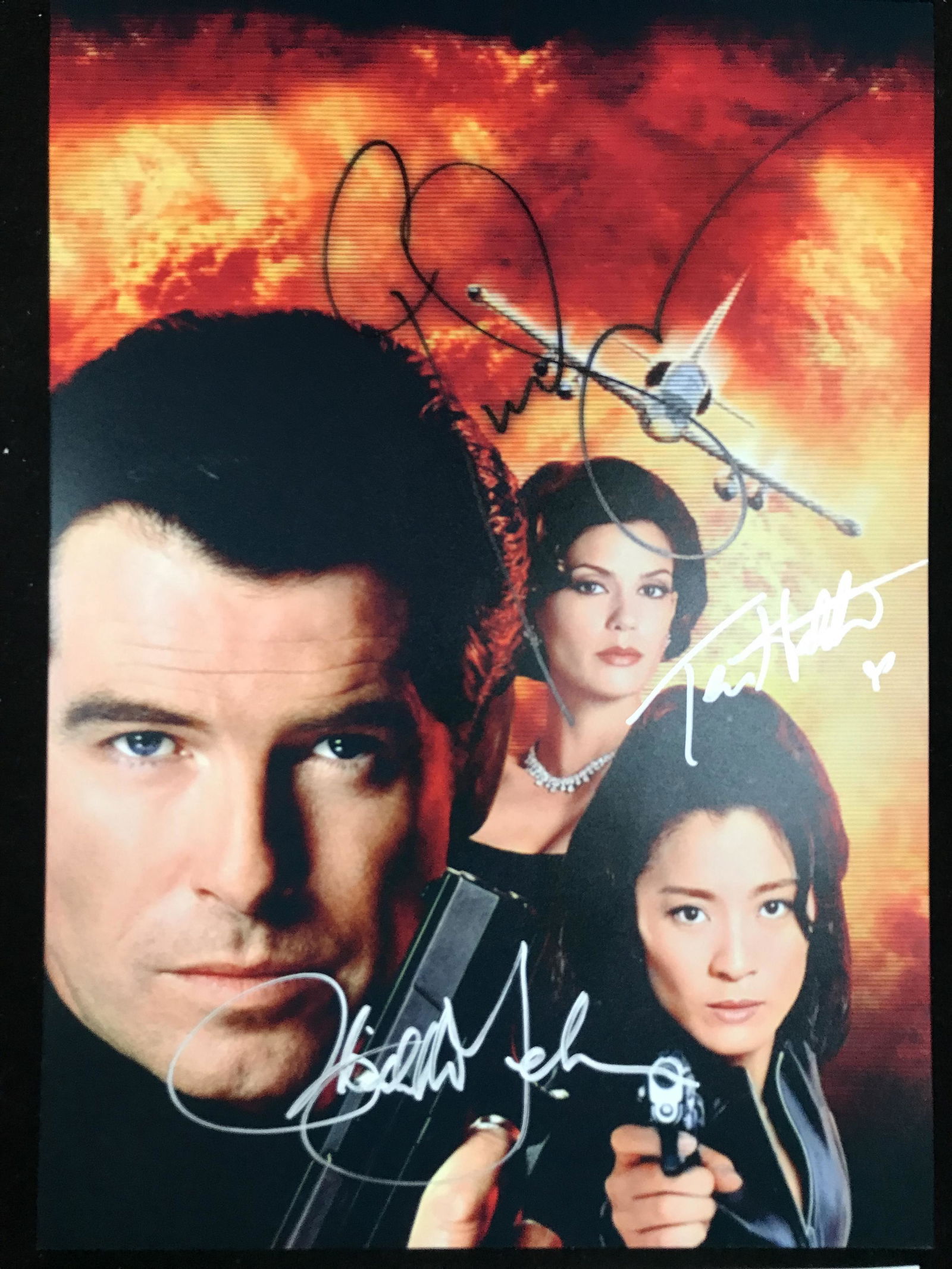PIERCE BROSNAN SIGNED TOMORROW NEVER DIES (RA COA) (1 of 2)