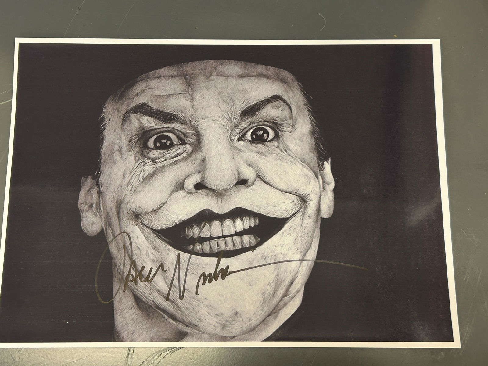 JACK NICHOLSON SIGNED THE JOKER 8 X 10 (RA COA) (1 of 2)