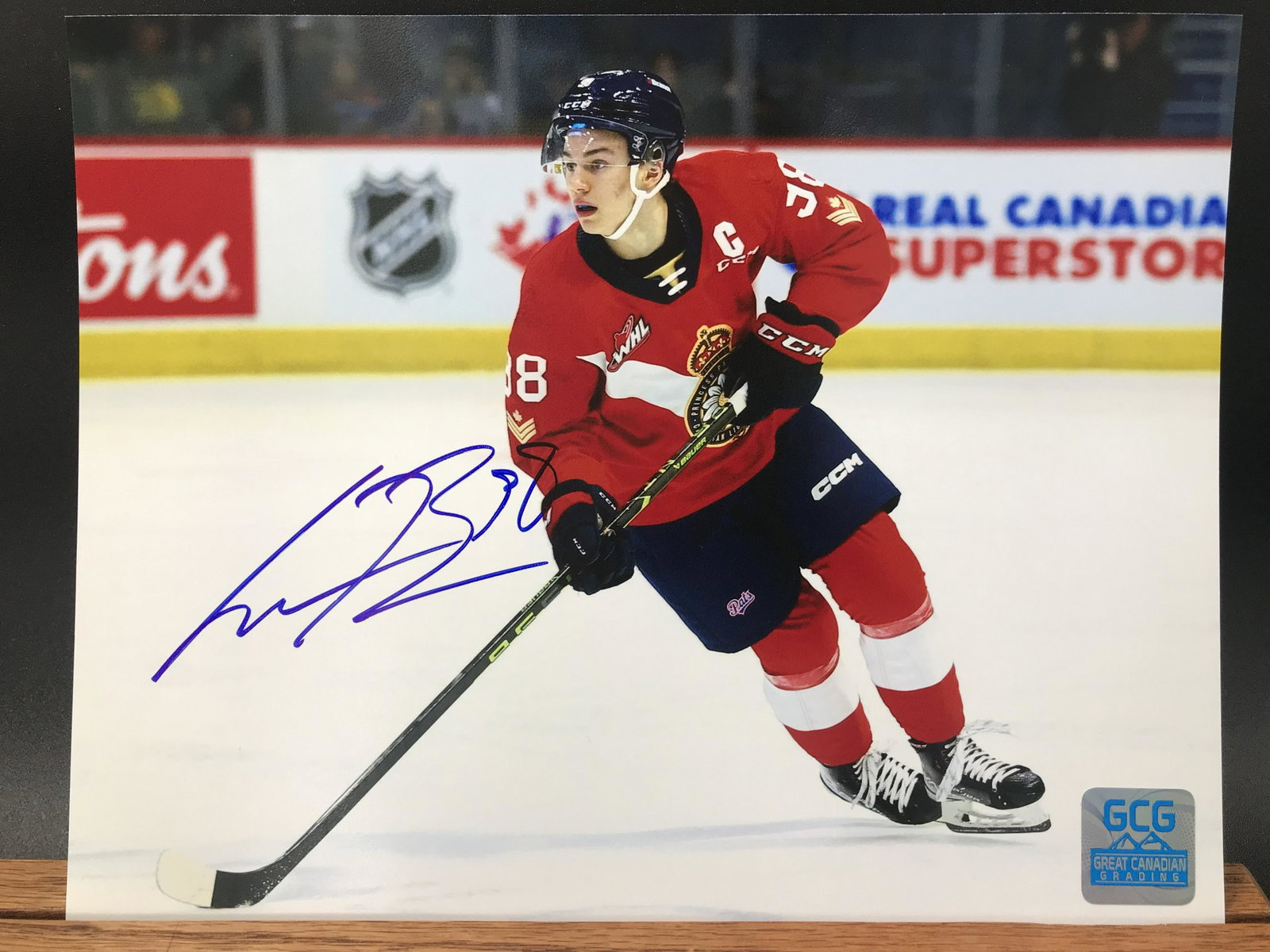 CONNOR BEDARD SIGNED 8 X 10 (GCG HOLO): CONNOR BEDARD SIGNED 8 X 10 (GCG HOLO)