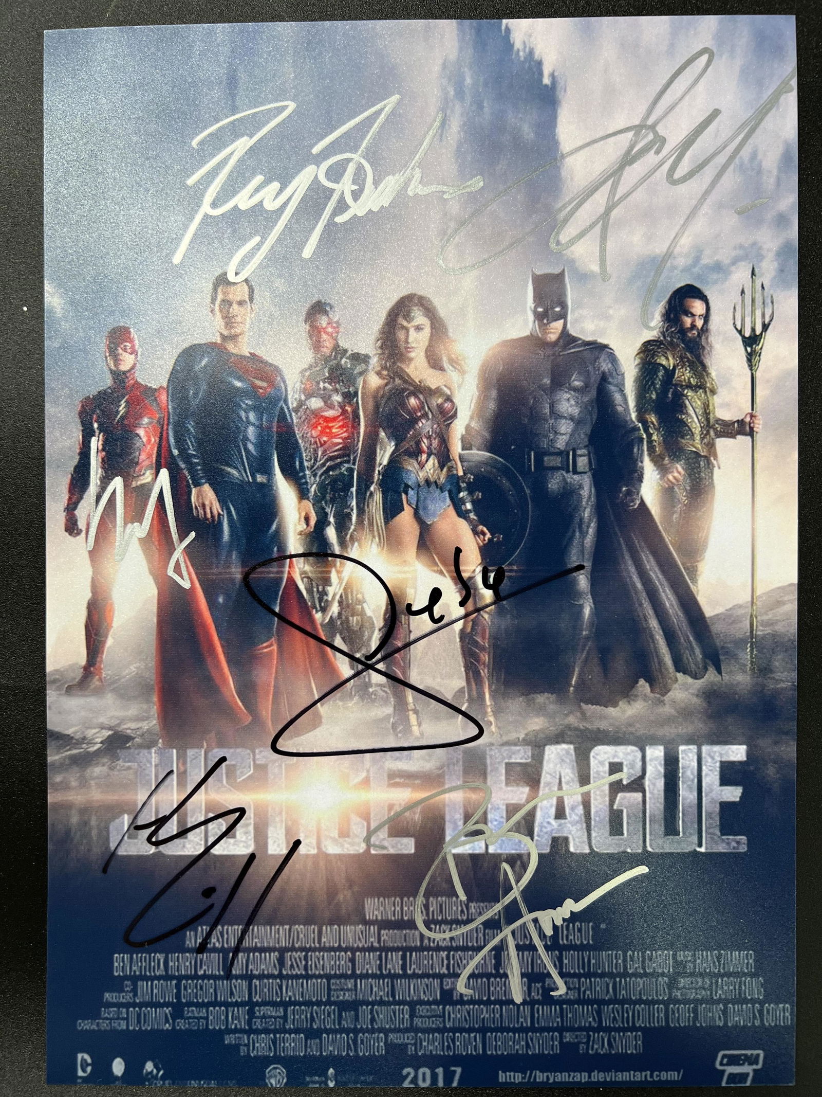 JUSTICE LEAGUE DC COMICS CAST SIGNED 8 X 10 (RA COA) (1 of 2)