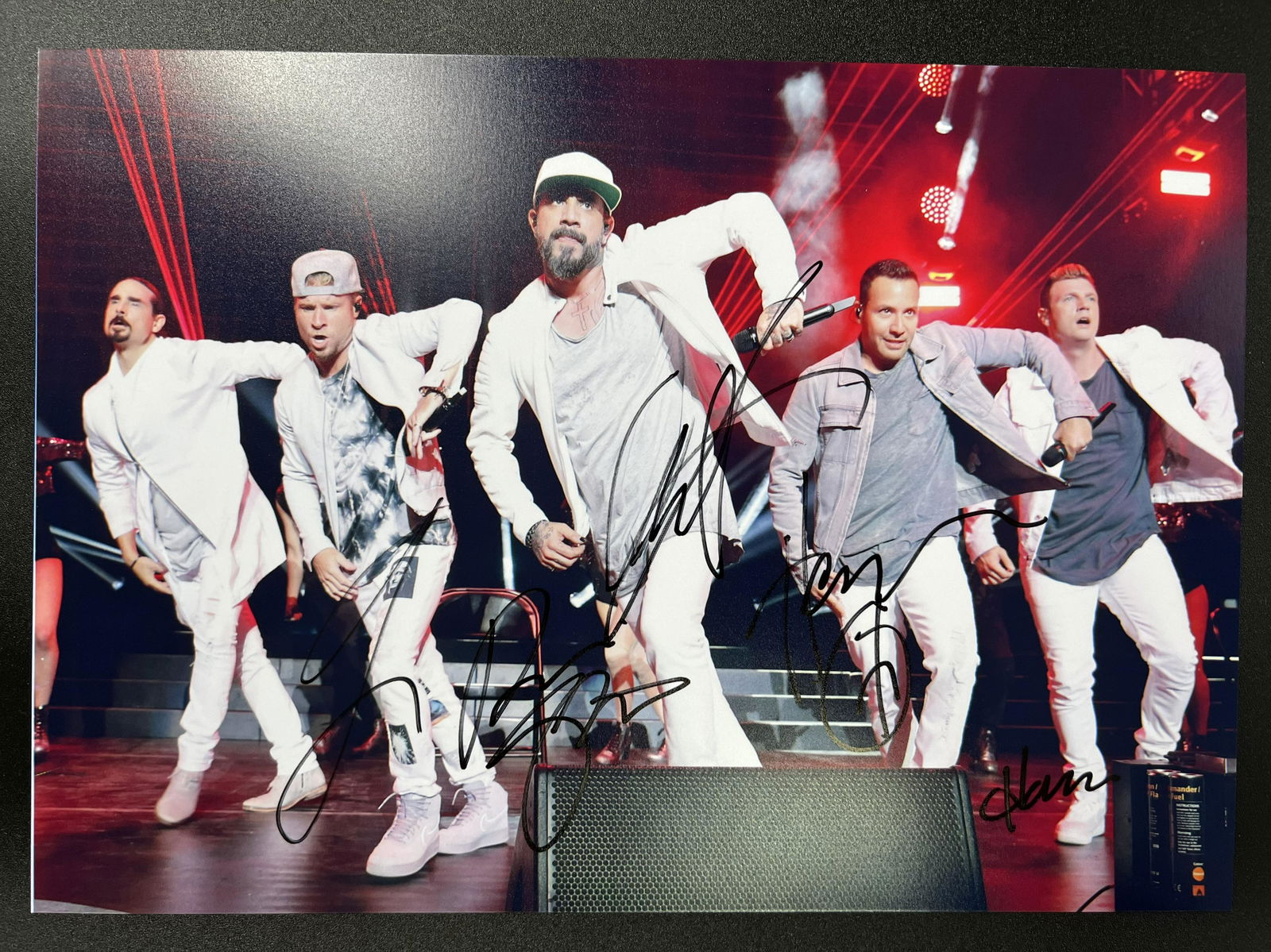 BACKSTREET BOYS SIGNED 8 X 10 (RA COA) (1 of 2)