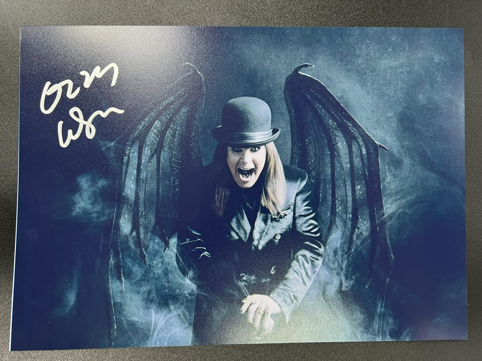 OZZY OSBORNE SIGNED 8 X 10 (RA COA): OZZY OSBORNE SIGNED 8 X 10 (RA COA)