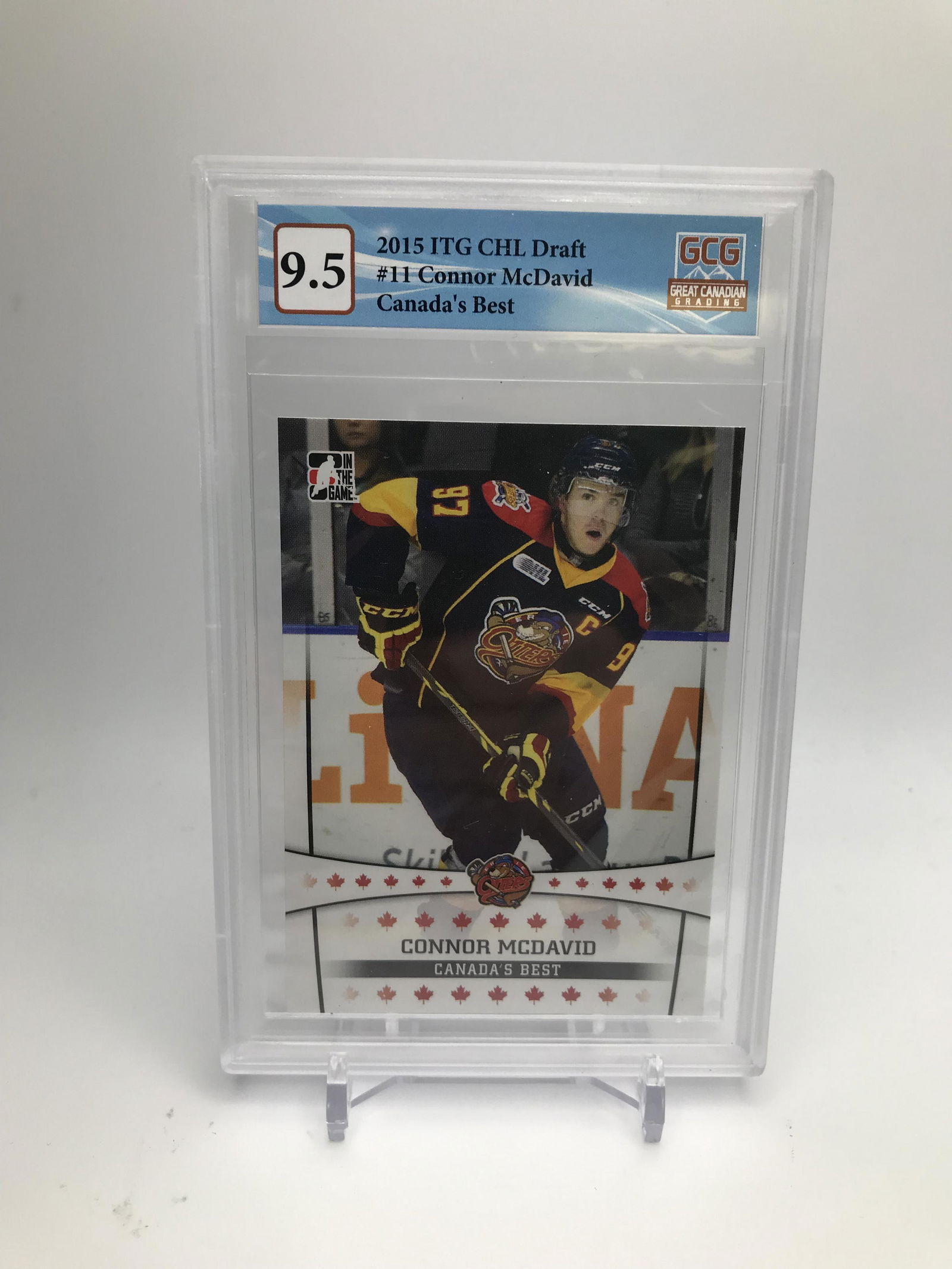 2015 CHL DRAFT CONNOR MCDAVID ROOKIE CARD (GCG 9.5) (1 of 2)