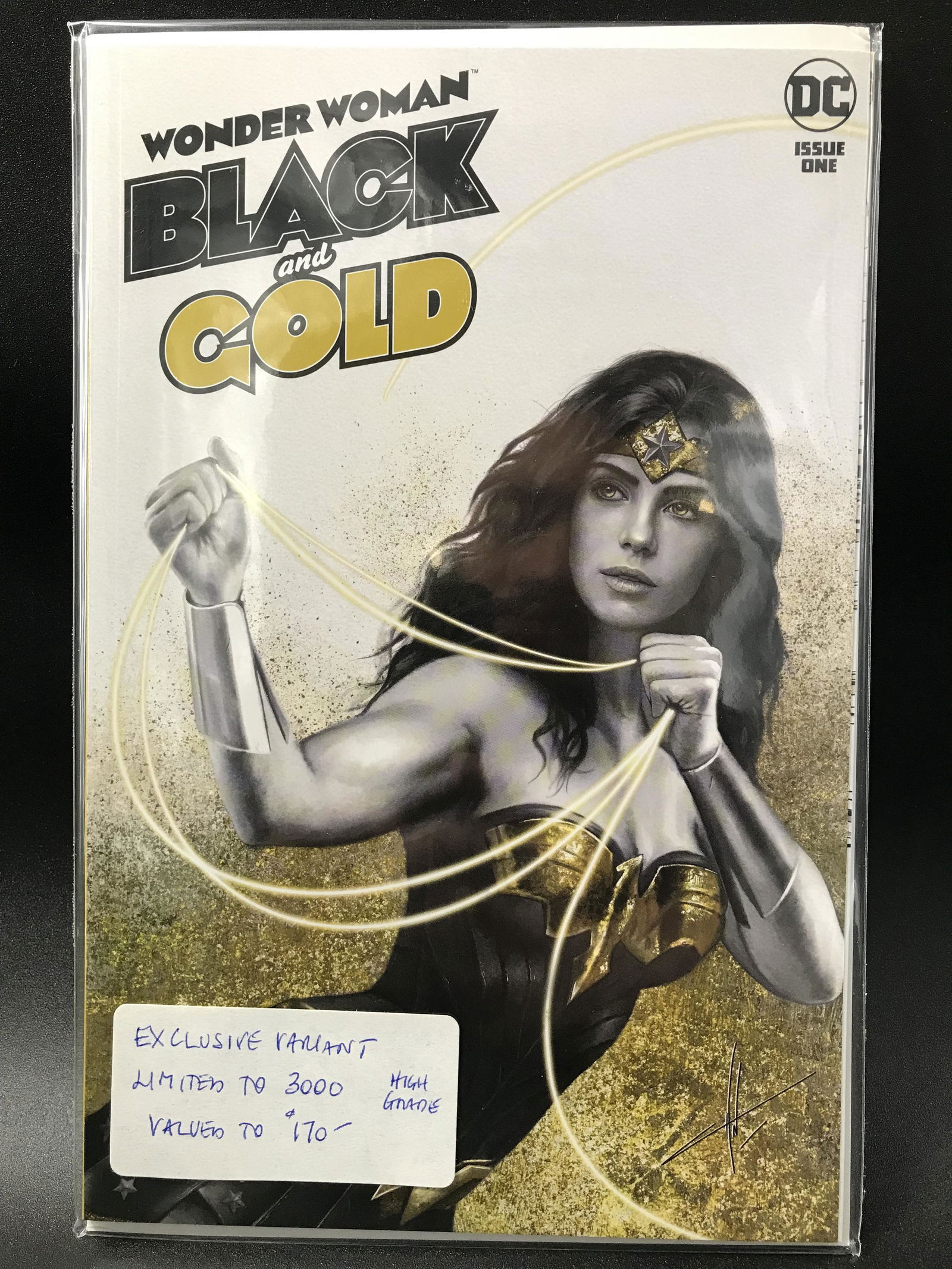 WONDER WOMAN BLACK AND GOLD ISSUE ONE DC COMICS (1 of 1)