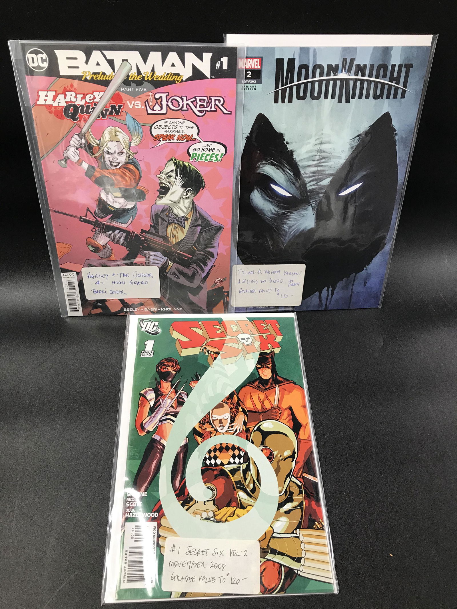 HARLEY QUINN AND MOONKNIGHT NO.1 COMIC BOOK LOT (1 of 1)