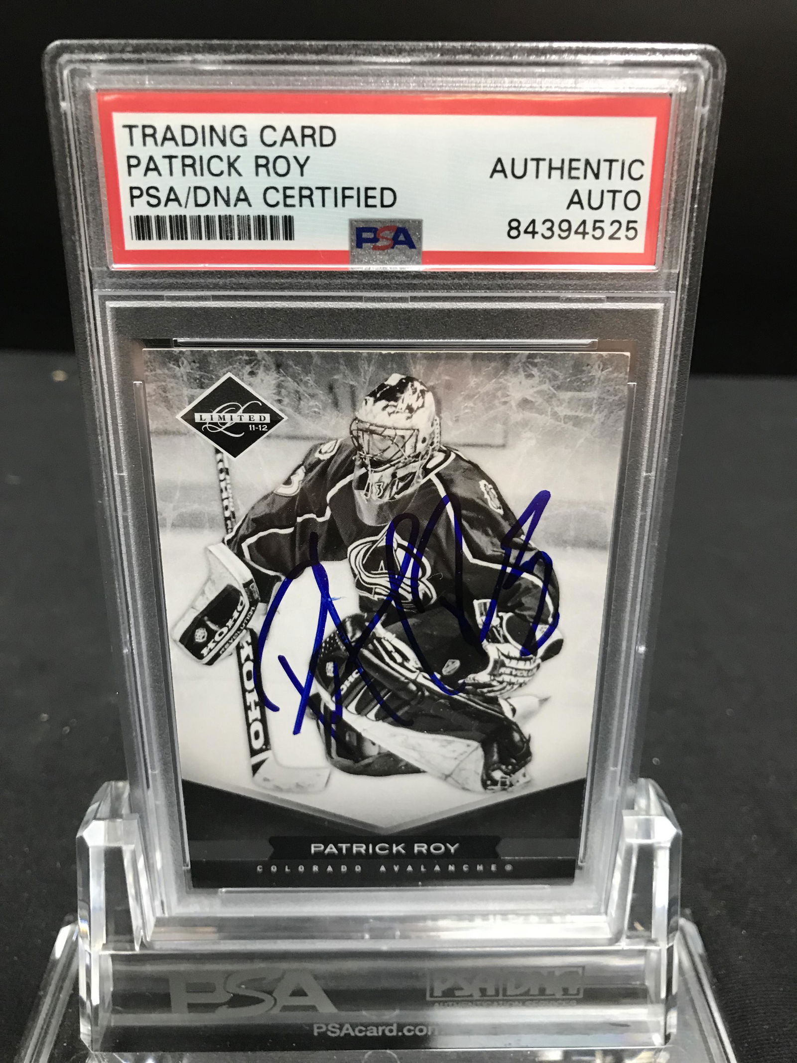 2011 PANINI LIMITED PATRICK ROY AUTOGRAPH (PSA COA) (1 of 2)