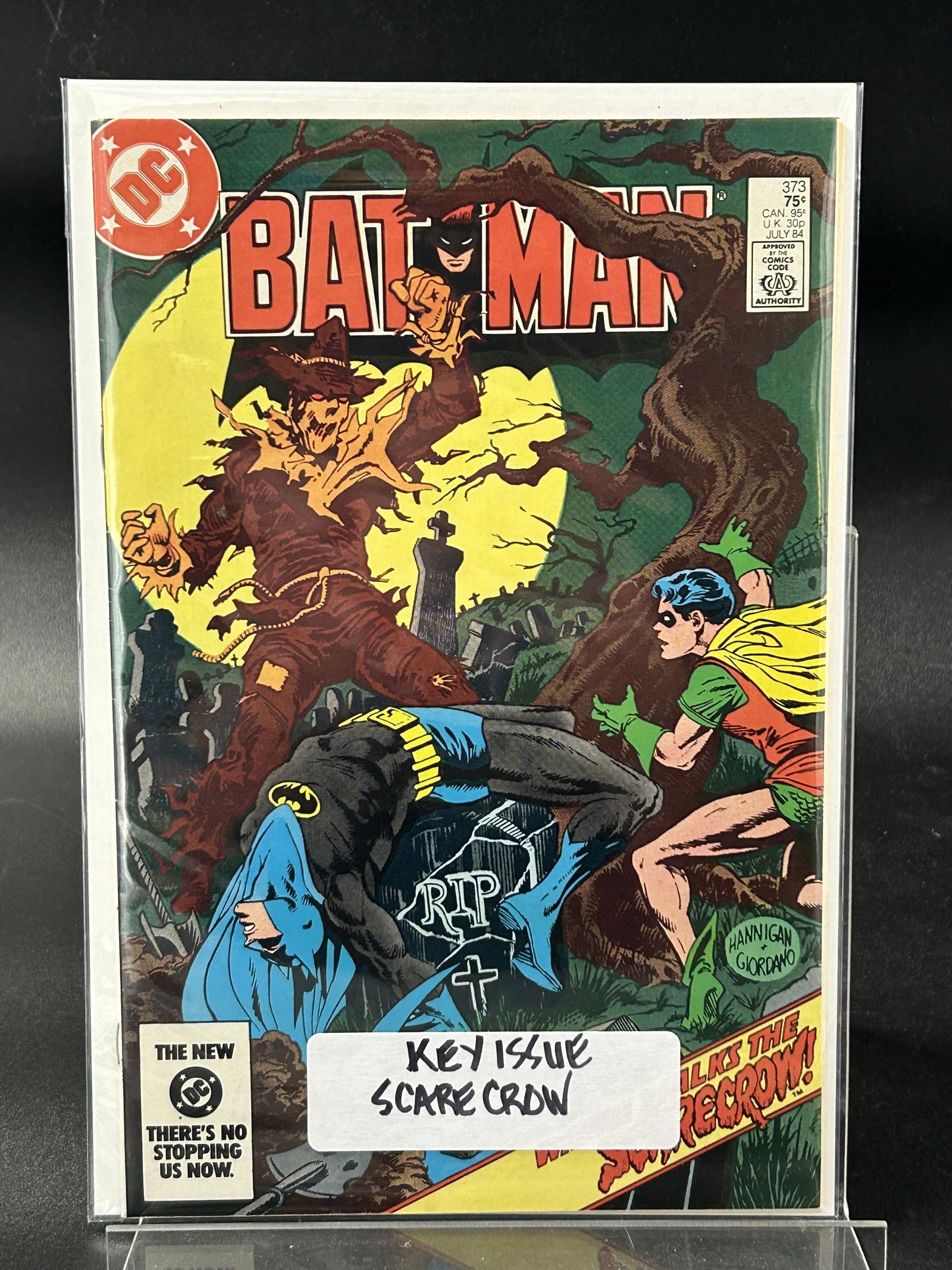 DC COMICS BATMAN NO.373 (KEY SCARECROW ISSUE) (1 of 1)