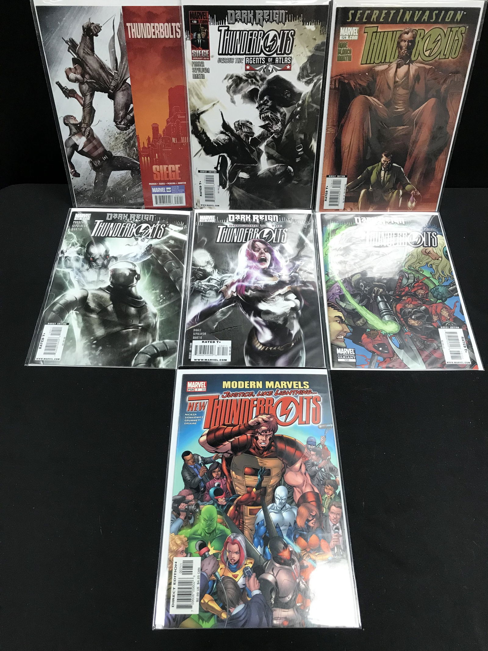 LOT OF SUPERHERO COMICS (MARVEL COMICS) (1 of 1)
