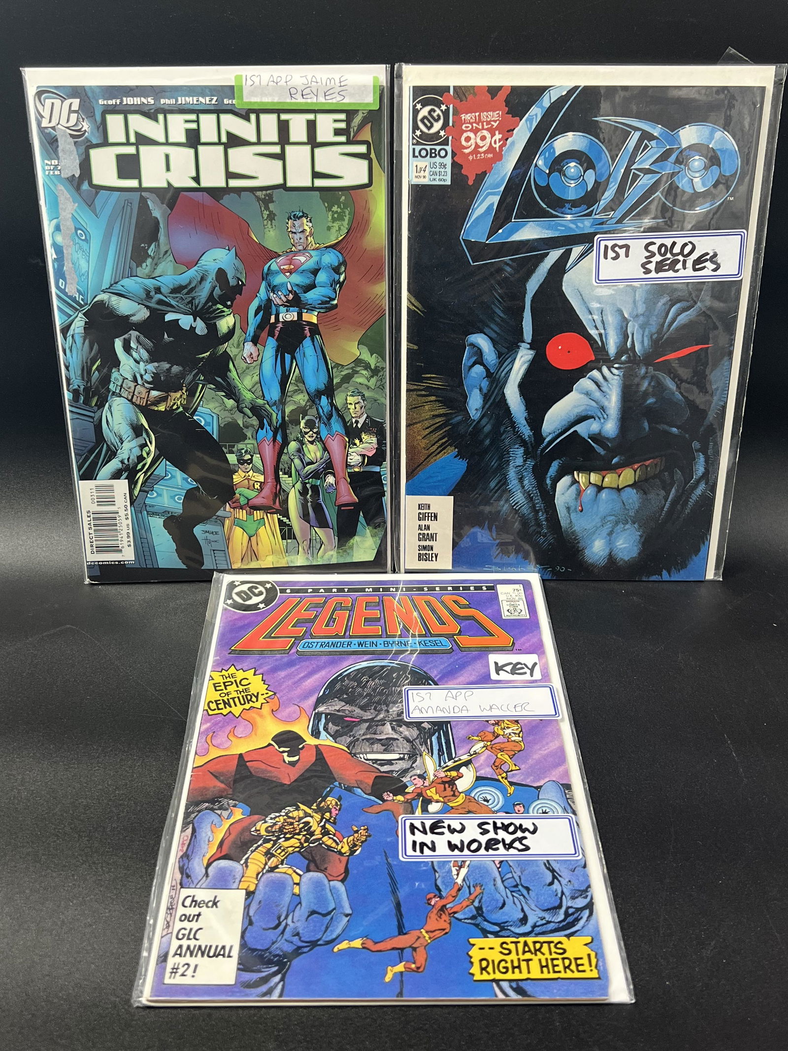 LOT OF 3 SUPERHERO COMICS (DC COMICS) (1 of 1)