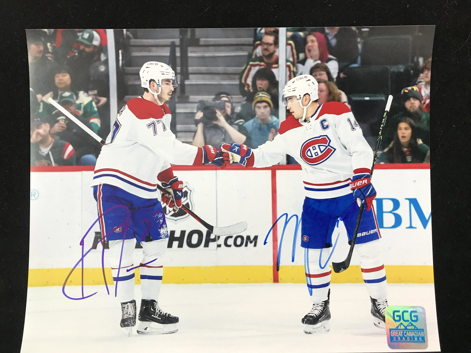 JURAJ SLAFSKOVSKY AND NICK SUZUKI SIGNED CANADIANS 8 X 10 (GCG HOLO): 1