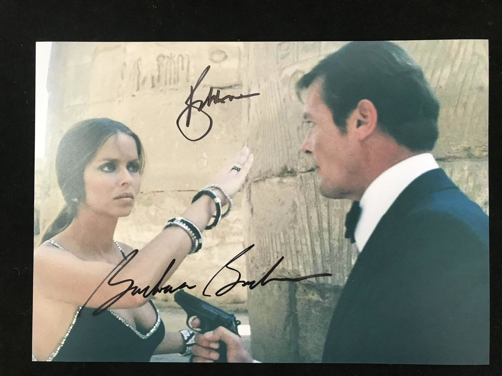 ROGER MOORE AND BARBARA BACH SIGNED JAMES BOND 8 X 10 (RA COA): 1
