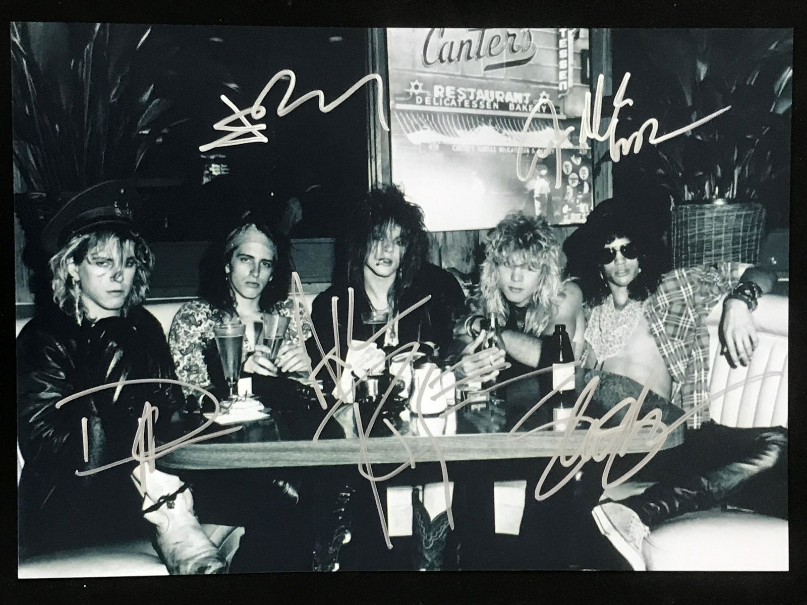 GUNS N ROSES BAND SIGNED 8 X 10 (RA COA) (1 of 2)