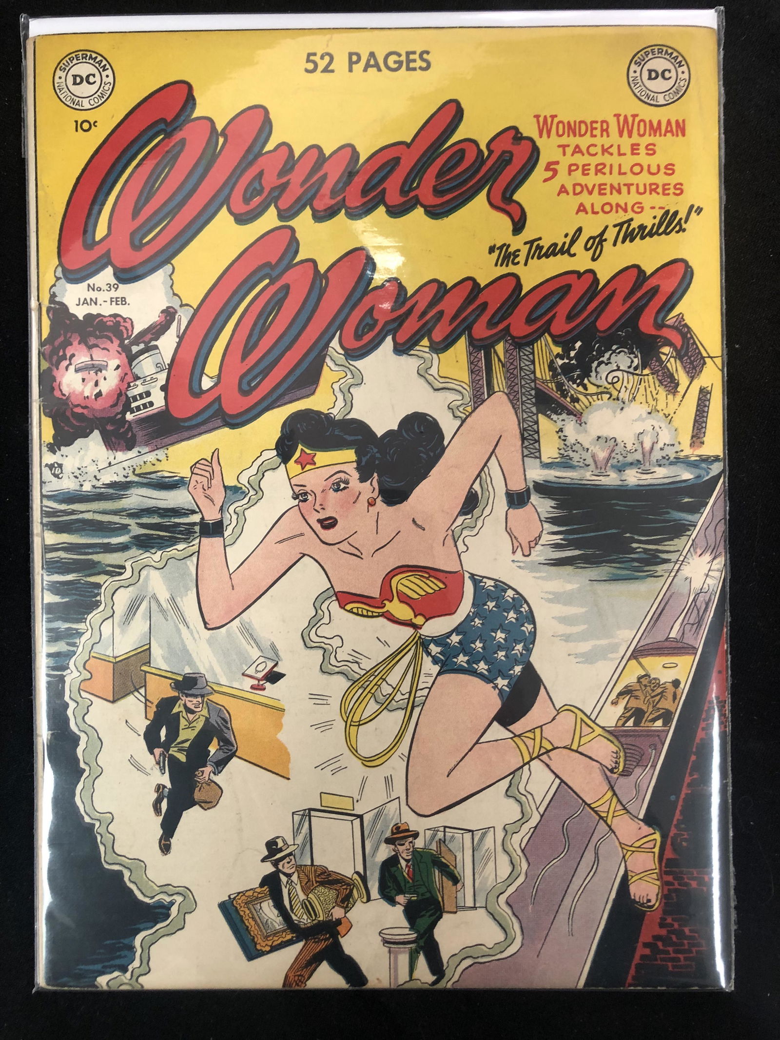 DC COMICS WONDER WOMAN NO.39 (1 of 1)