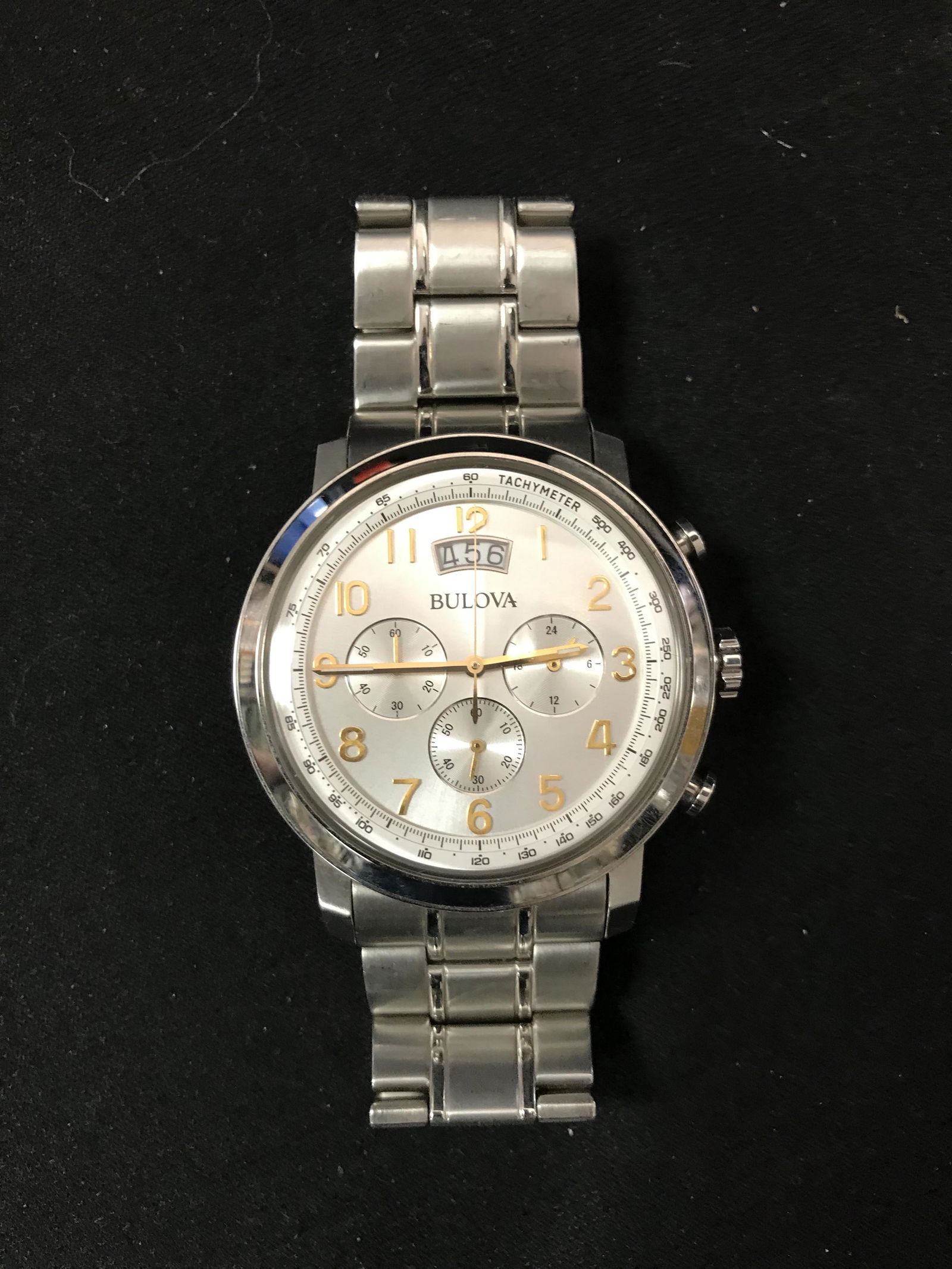 MENS BULOVA WRIST WATCH: MENS BULOVA WRIST WATCH