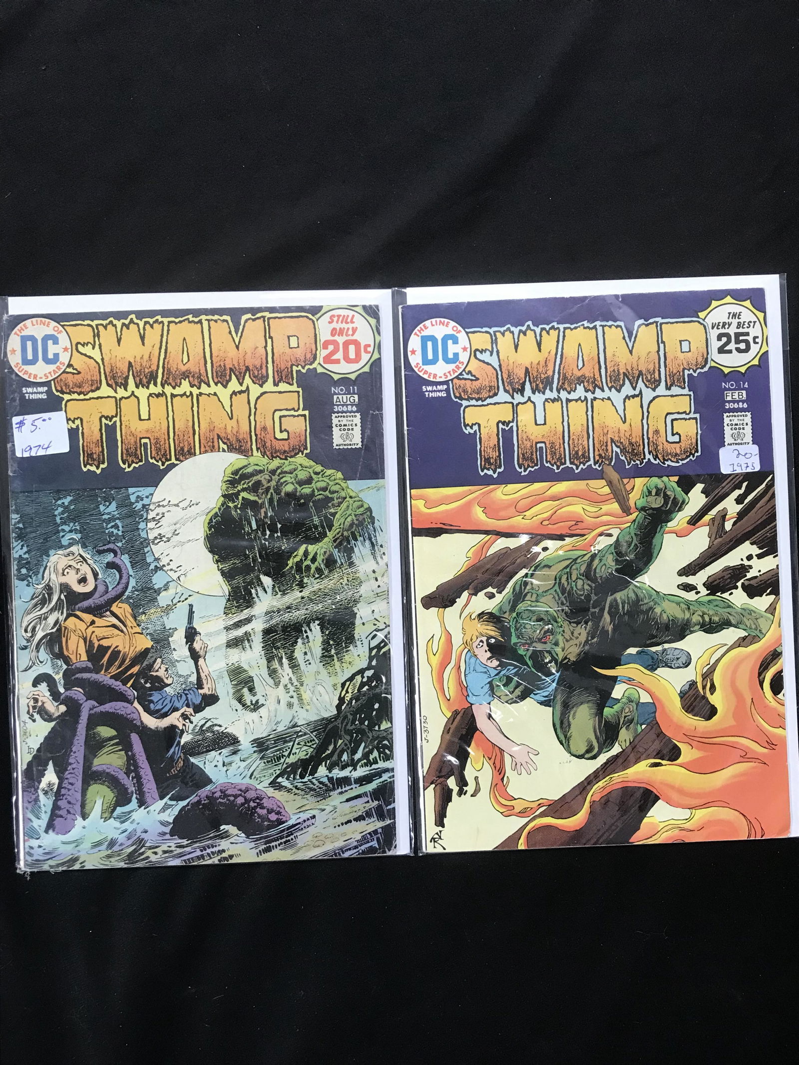 DC COMICS LOT OF 2 SWAMP THING (1 of 1)