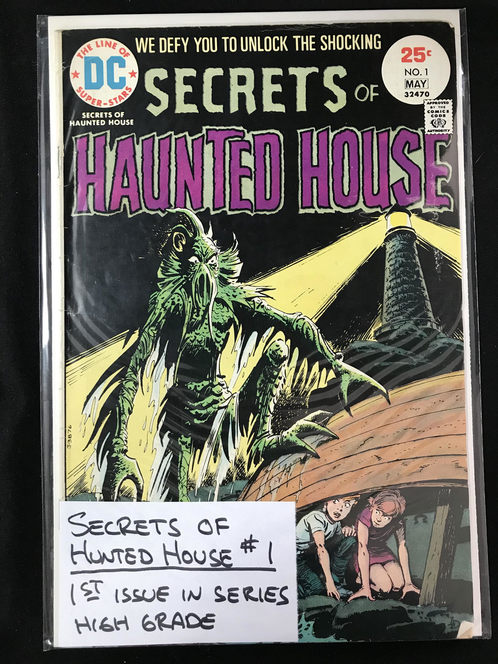 DC COMICS #1 SECRETS OF HAUNTED HOUSE (1 of 1)