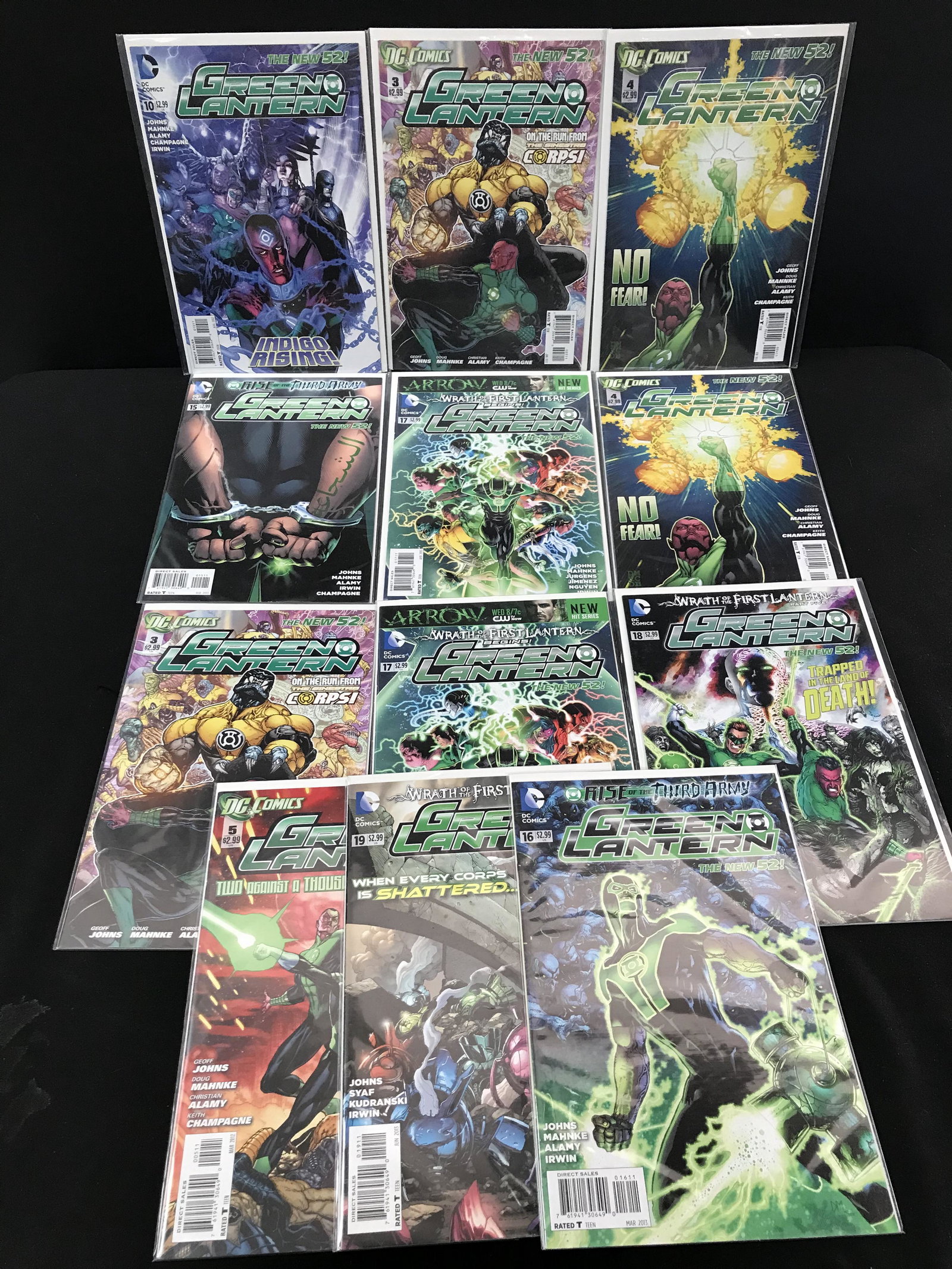 LOT OF DC GREEN LANTERN COMIC BOOKS (1 of 1)