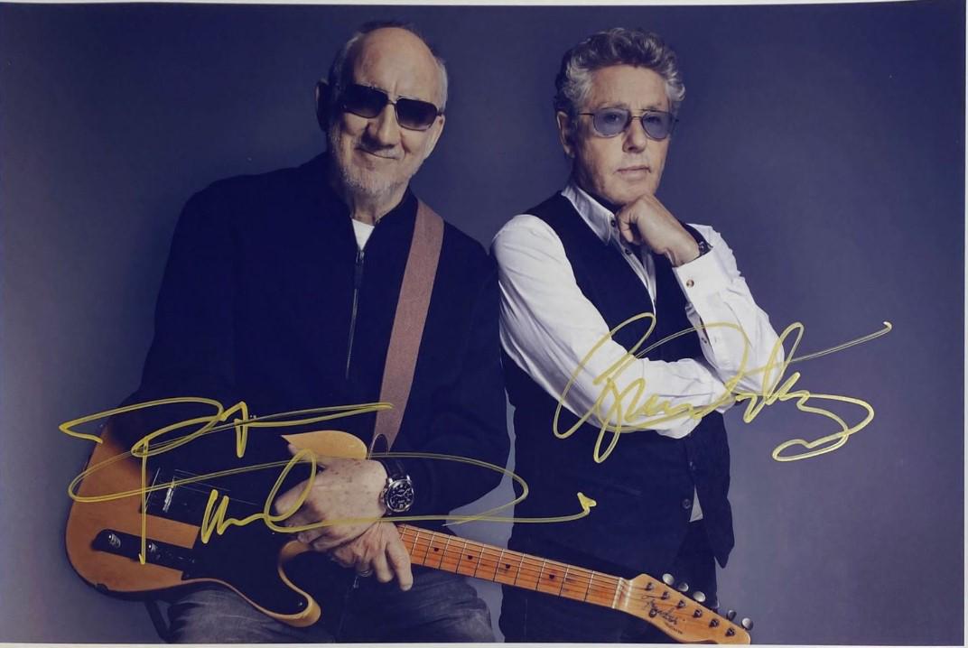 THE WHO SIGNED 8X10 (RA COA) (1 of 1)