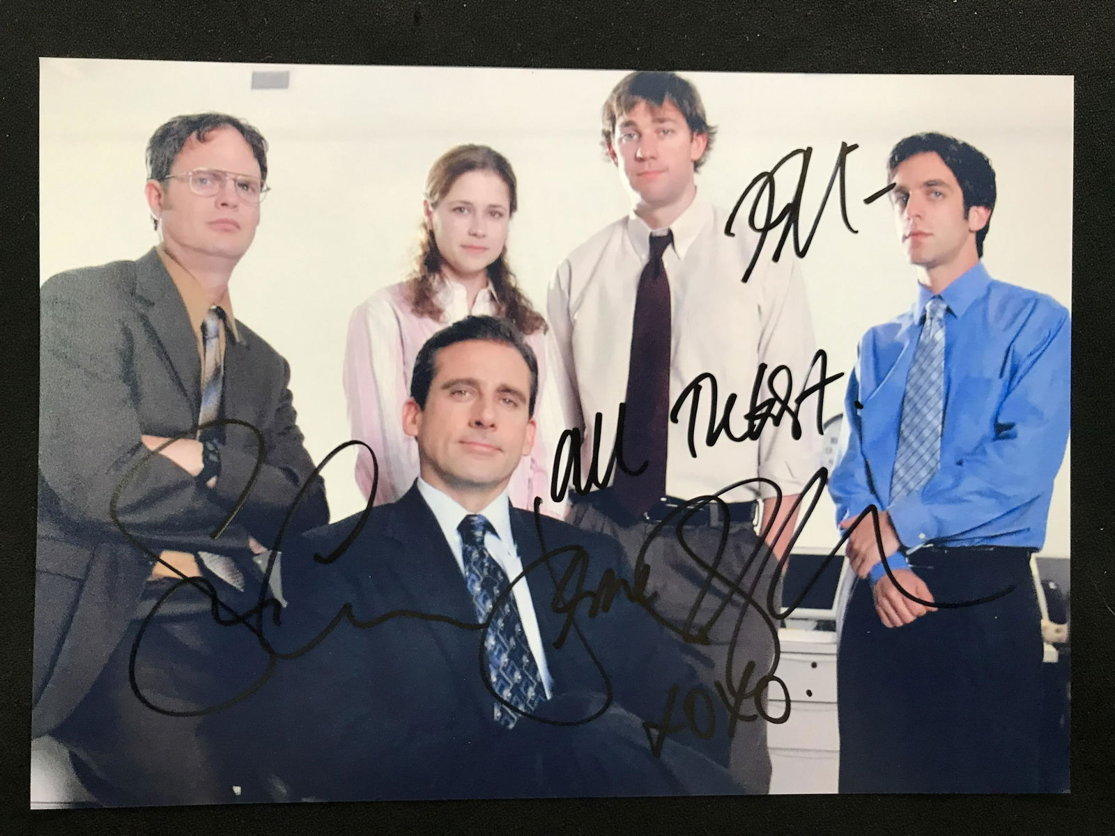 THE OFFICE CAST SIGNED 8 X 10 (RA COA) (1 of 2)
