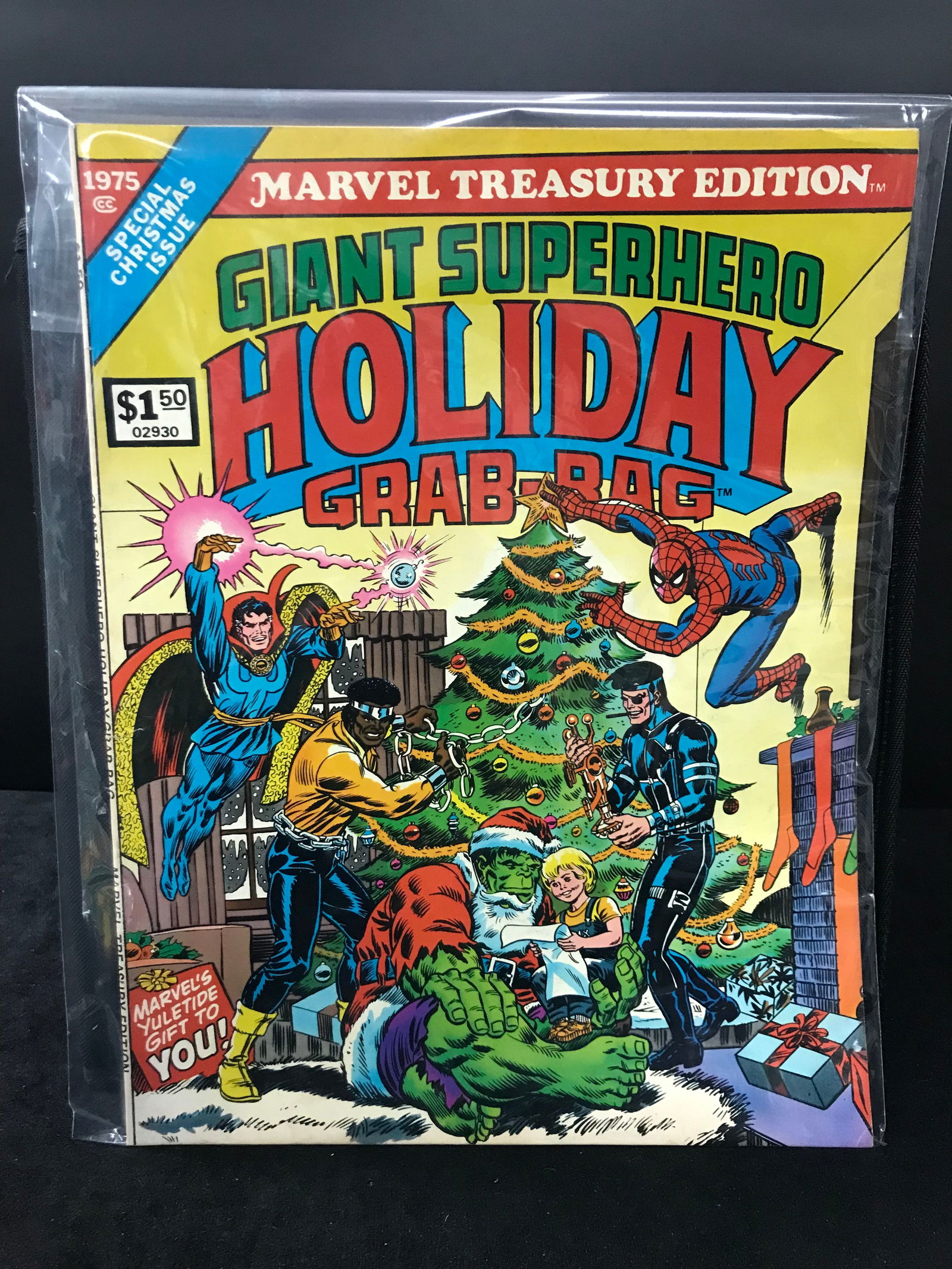 MARVEL TREASURY EDITION GIANT SUPERHERO HOLIDAY GRAB-BAG  (MARVEL COMICS) (1 of 1)