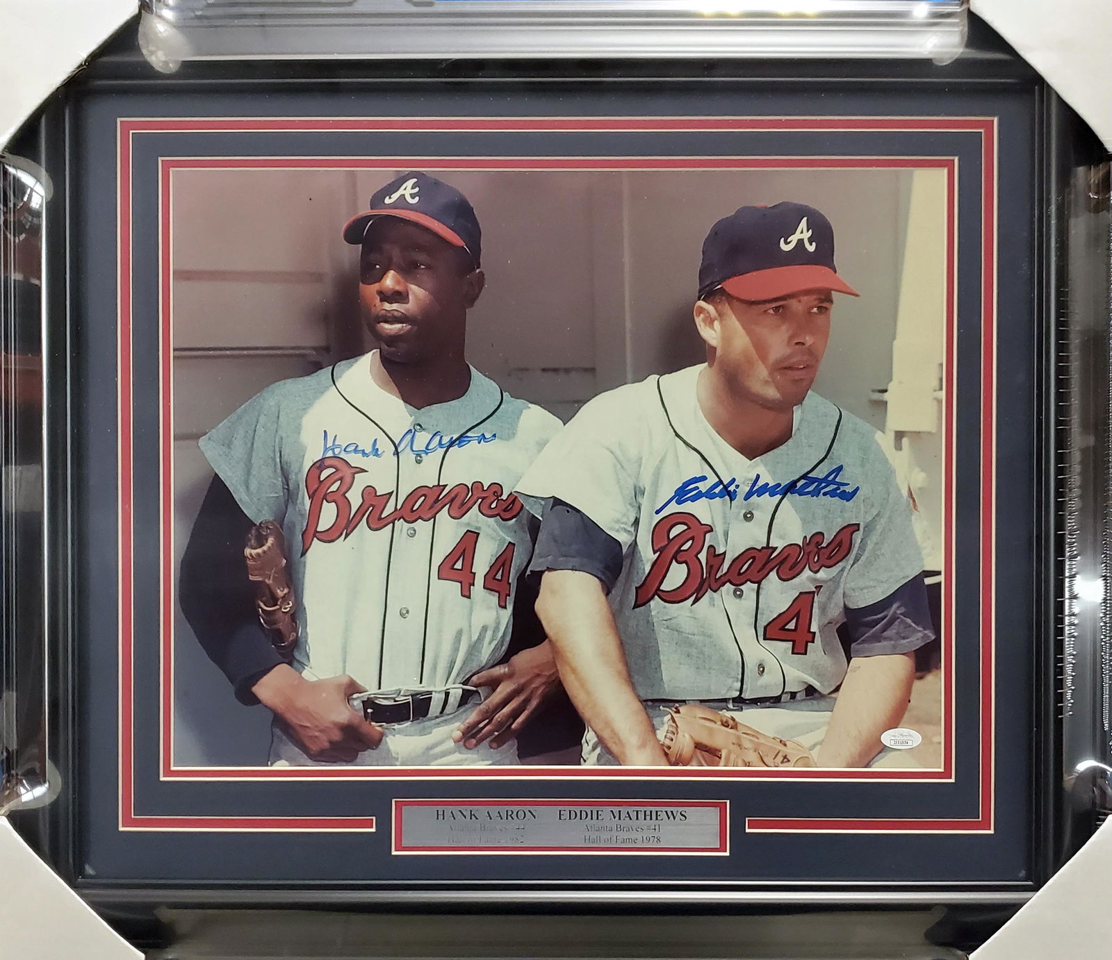 HANK AARON AND EDDIE MATTHEWS DUAL SIGNED 16 X 20 FRAMED DISPLAY (BECKETT COA) (1 of 3)