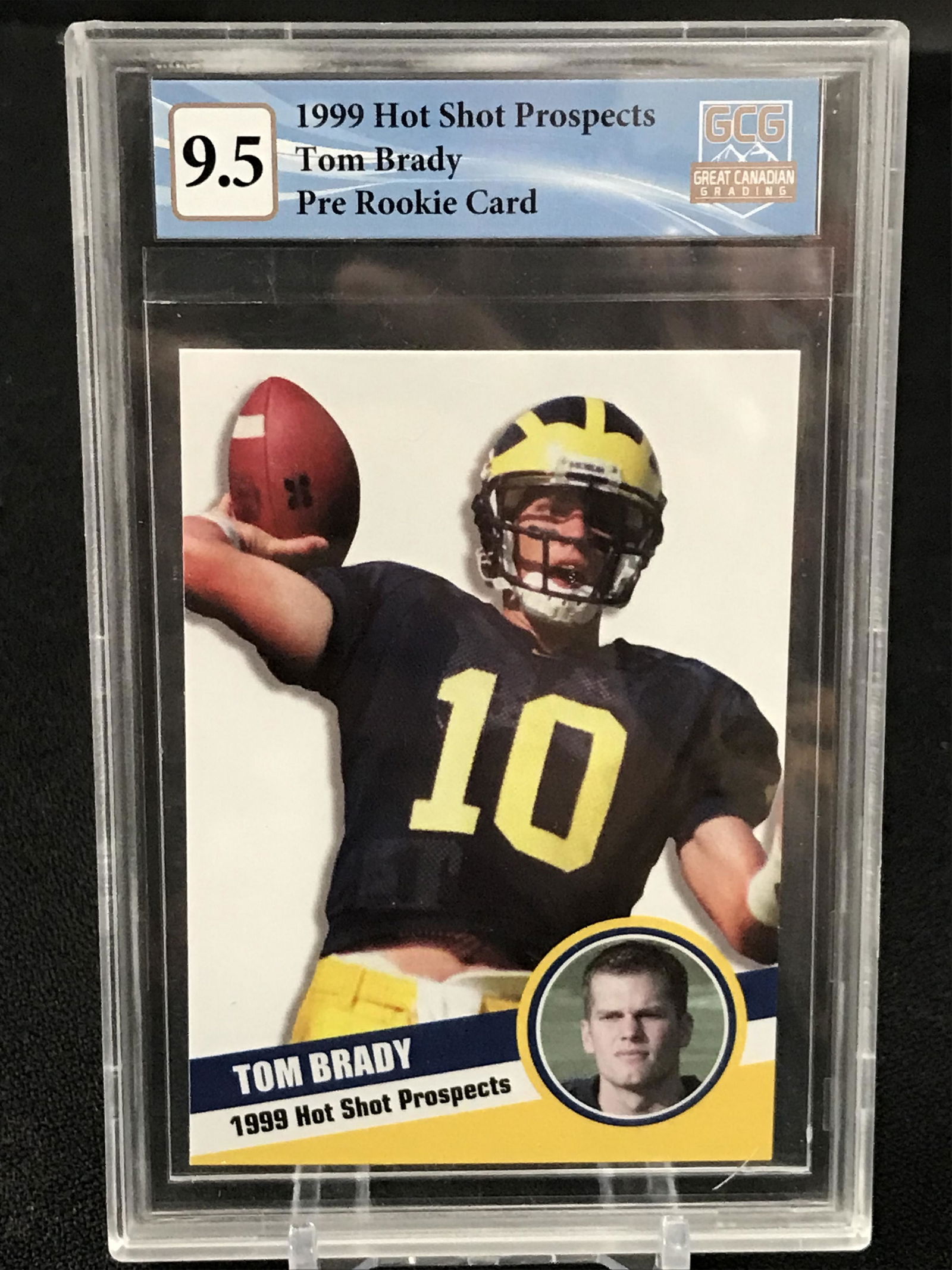 1999 HOT SHOT PROSPECTS TOM BRADY PRE ROOKIE CARD GCG GRADED 9.5 (1 of 2)