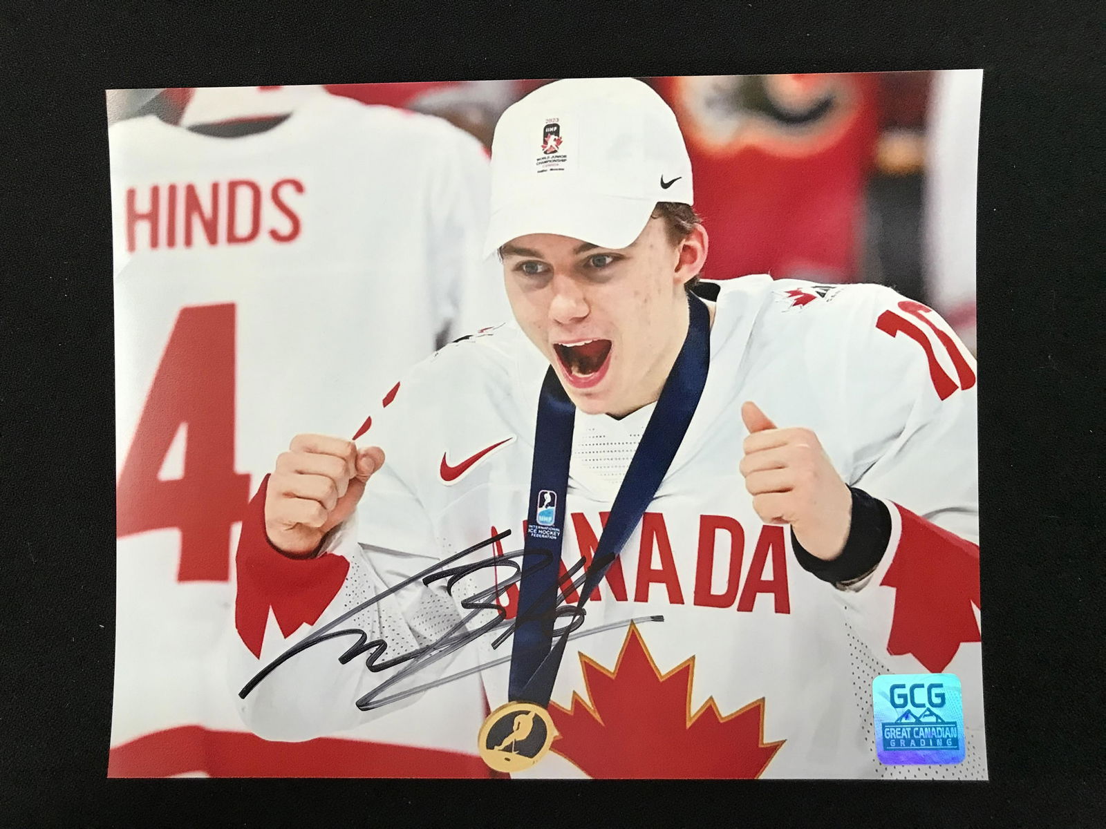 CONNOR BEDARD SIGNED TEAM CANADA 8 X 10 (GCG HOLO): CONNOR BEDARD SIGNED TEAM CANADA 8 X 10 (GCG HOLO)
