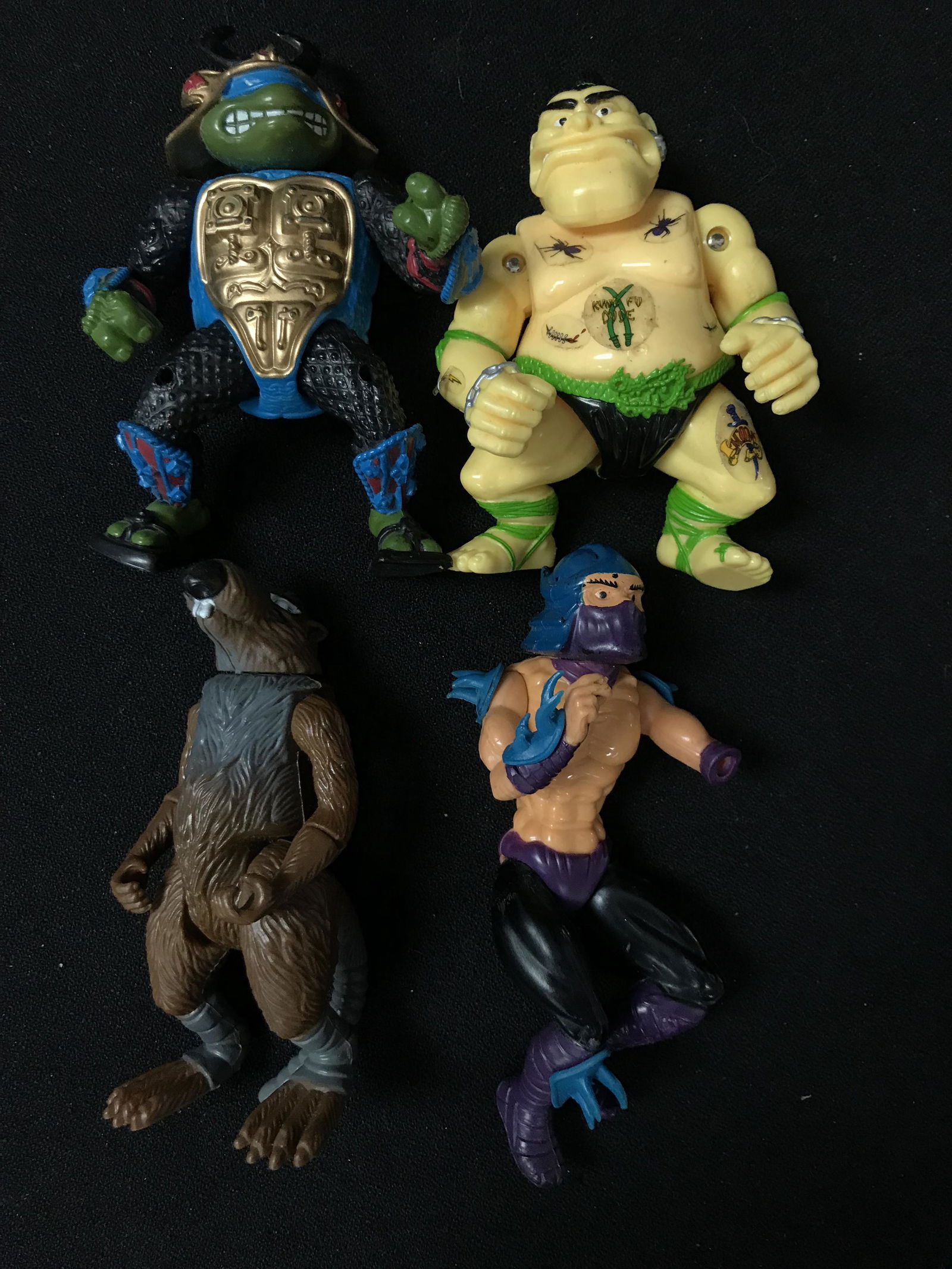 TEENAGE MUTANT NINJA TURTLES ACTION FIGURES LOT (1 of 1)