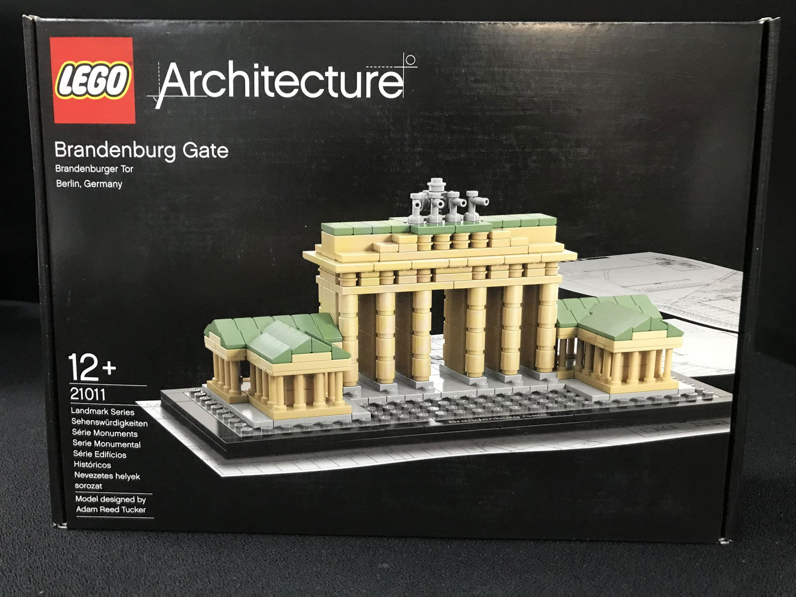 LEGO 21011 ARCHITECTURE NEW SEALED: Prices are in Canadian dollars