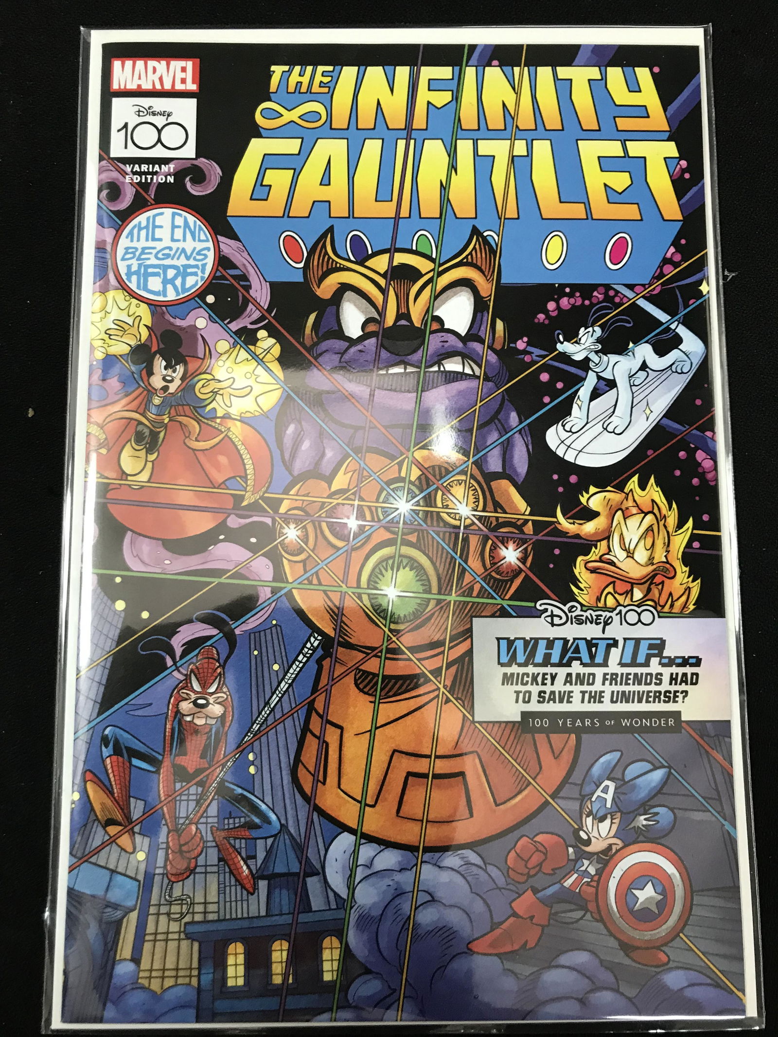 MARVEL COMICS DISNEY 100 THE INFINITY GAUNTLET (1 of 1)