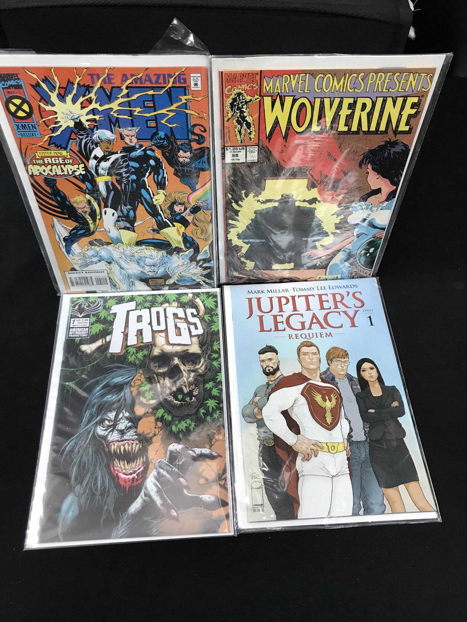 MARVEL COMICS SUPERHERO COMIC BOOK LOT (1 of 1)