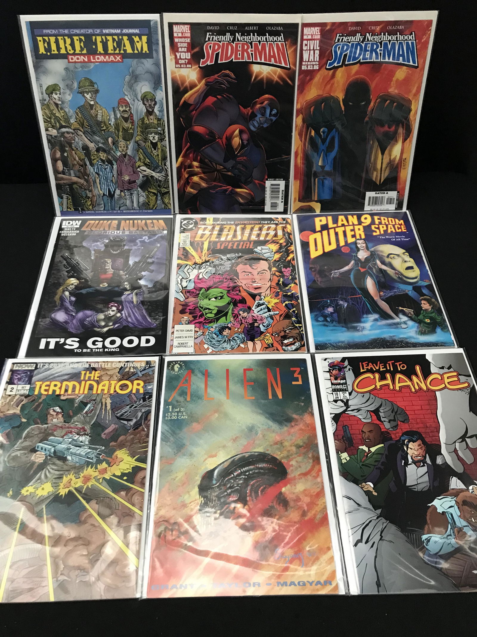 VARIOUS SUPERHERO COMIC BOOK LOT (1 of 1)