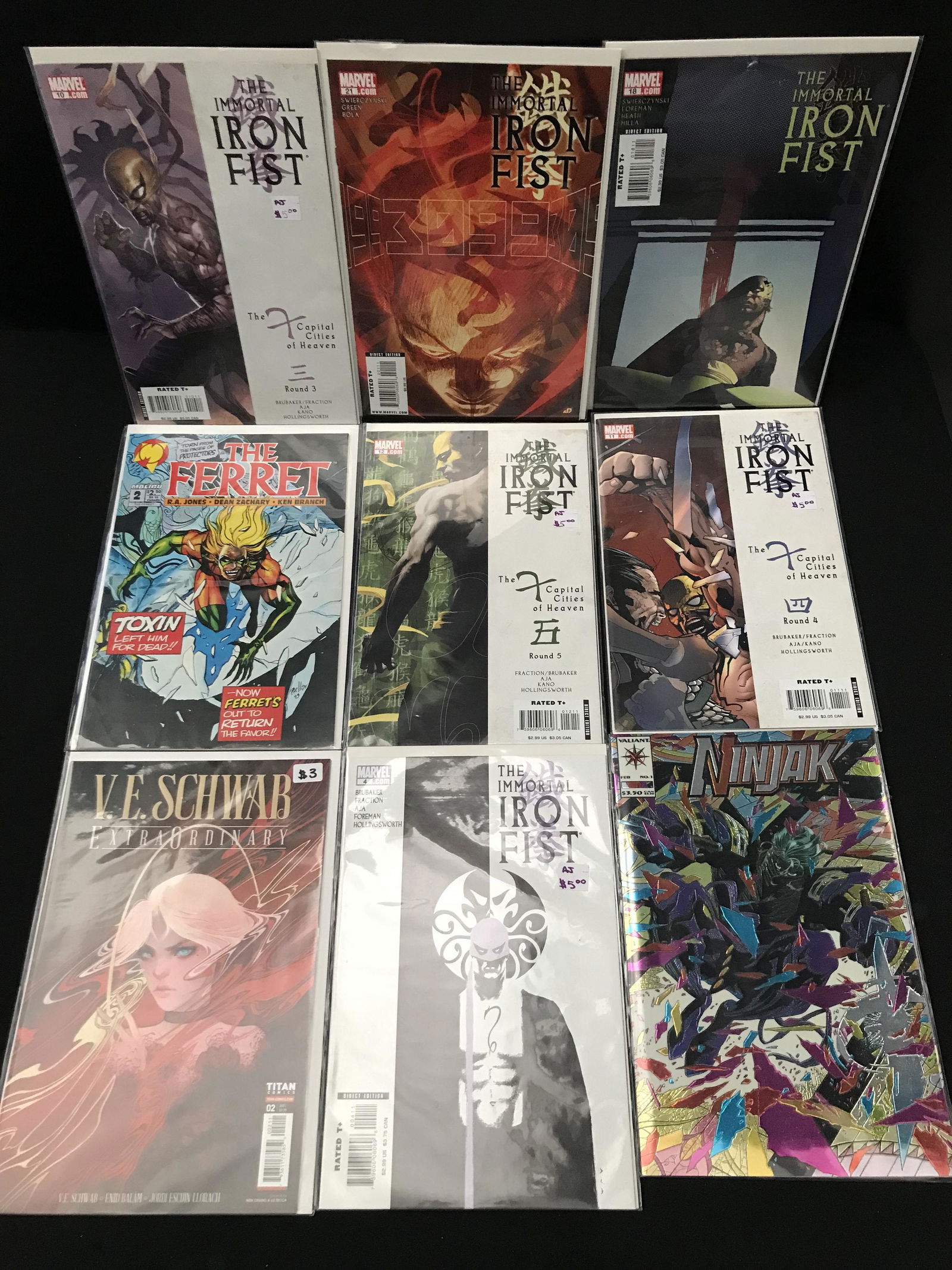 MARVEL COMICS IRON FIST COMIC BOOK LOT (1 of 1)