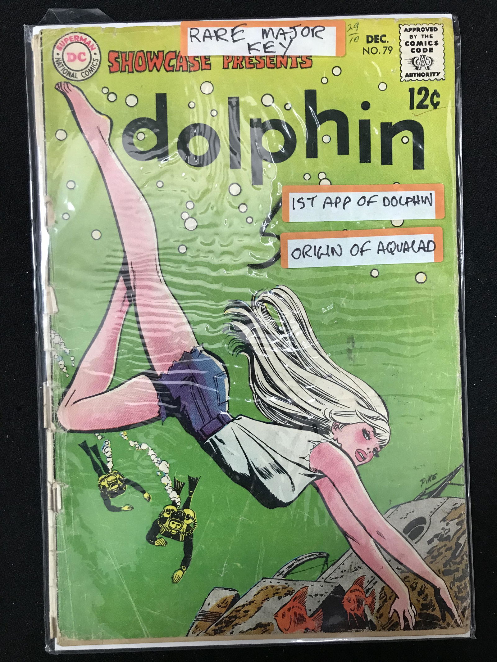 DC COMICS SHOWCASE RESENTS DOLPHIN NO.79 (1ST APPEARANCE DOLPHIN) (1 of 1)