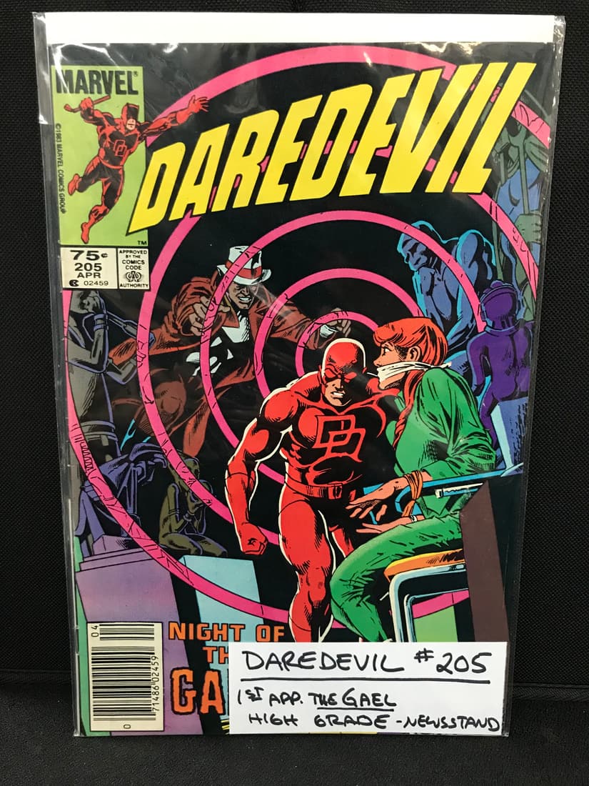 MARVEL COMICS DAREDEVIL NO. 205 (1ST APP THE GAEL) (1 of 1)