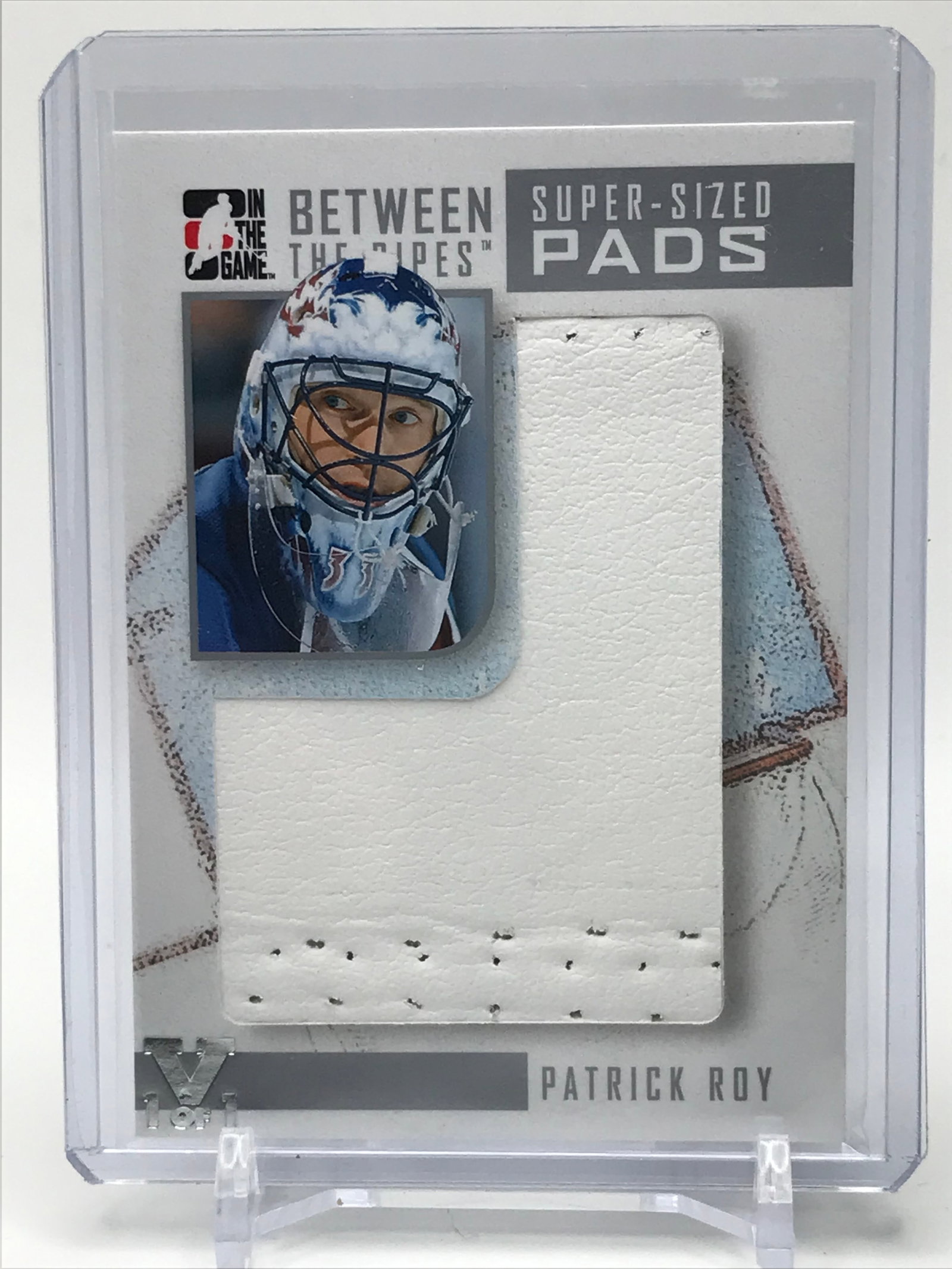 2009 IN THE GAME NO.SSP-02 PATRICK ROY BETWEEN THE PIPES PATCH 1 OF 1: Prices are in Canadian dollars