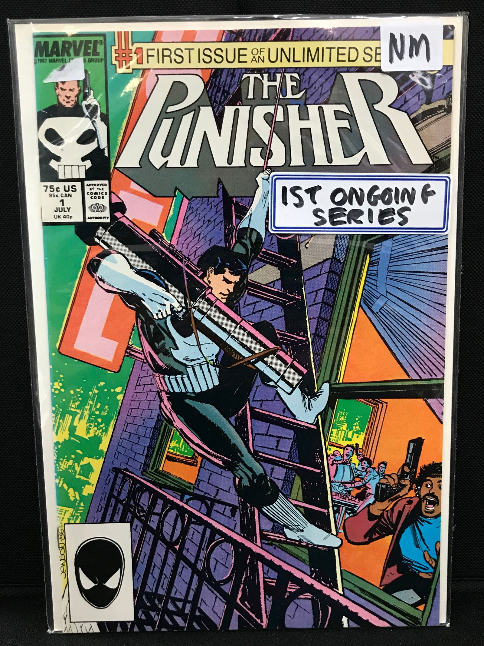 THE PUNISHER # 1 KEY ISSUE  (MARVEL COMICS) (1 of 1)