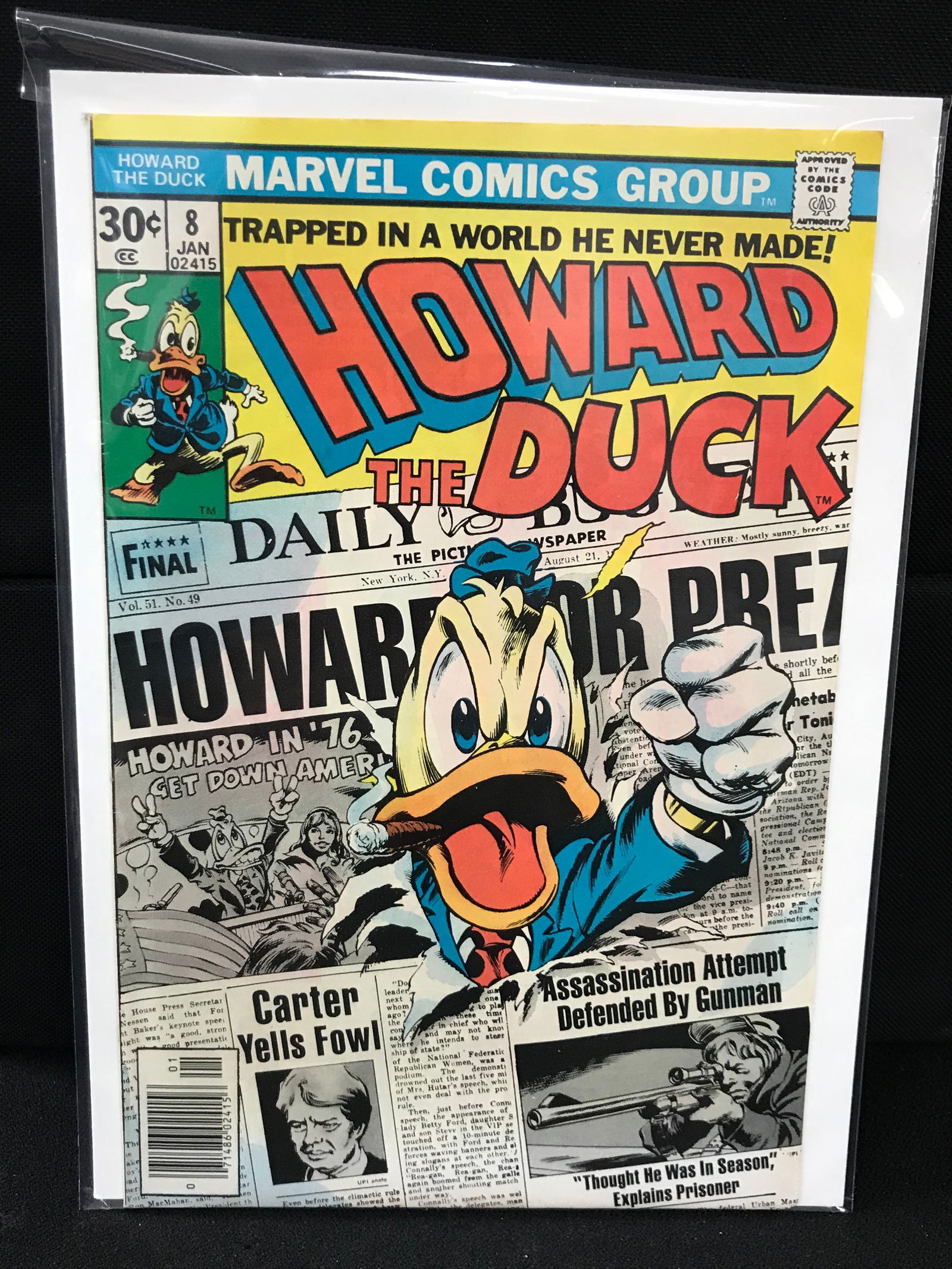 MARVEL COMICS NO.8 HOWARD THE DUCK (1 of 1)